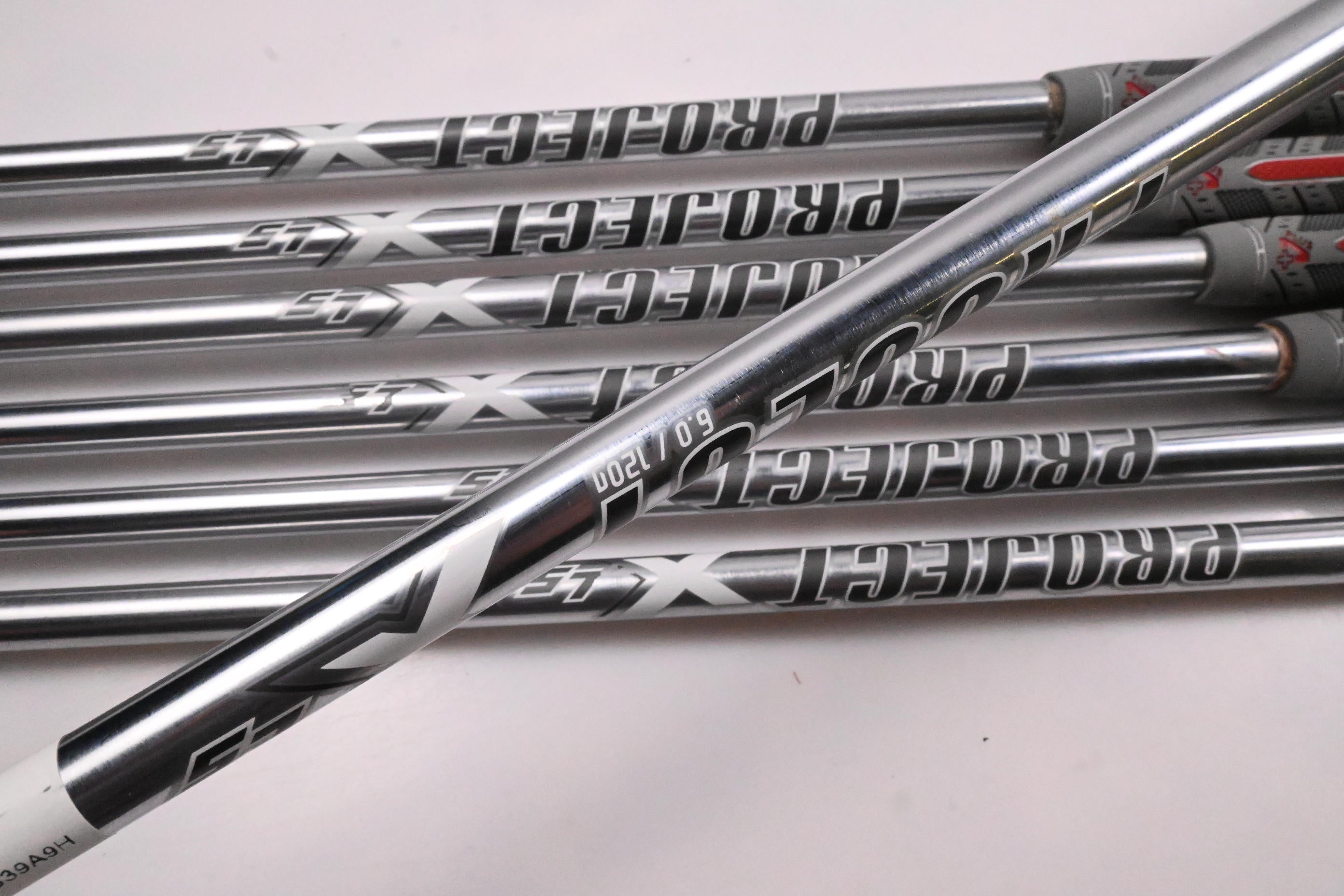 Mizuno Pro 221 Irons / 4-PW / Stiff Flex Project X LZ 120 Shafts