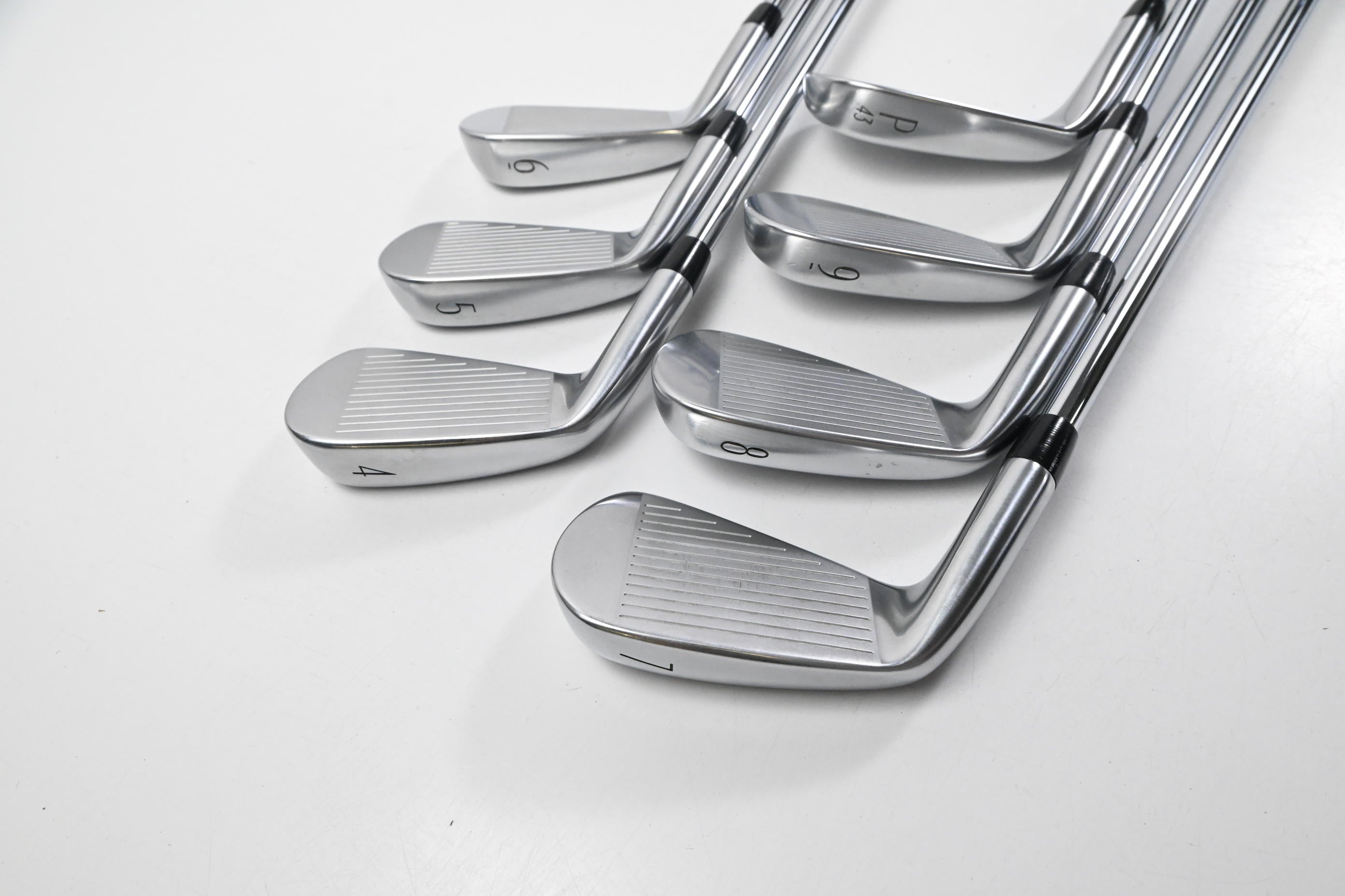 Titleist T250 2025 Irons / 4-PW / Regular Flex AMT Black Shafts
