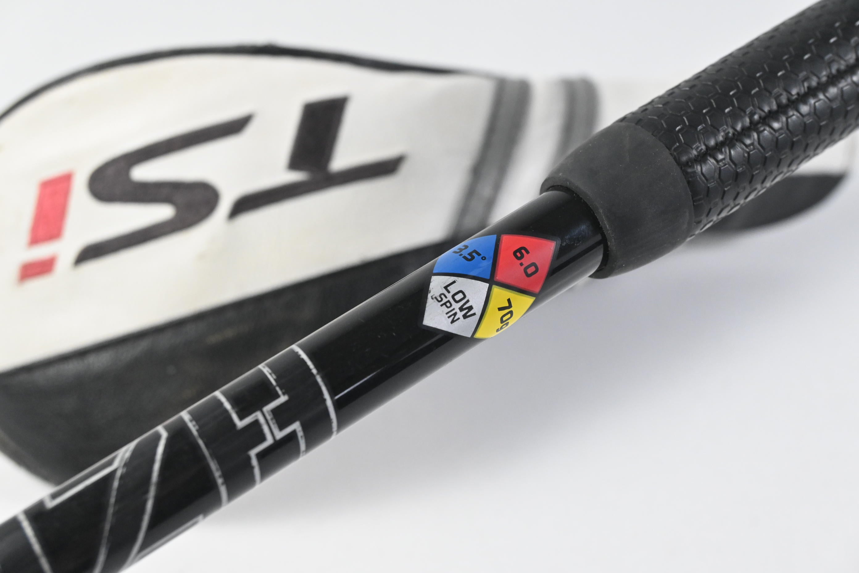 Titleist TSi2 #3 Wood / 16.5 Degree / Stiff Flex HZRDUS Smoke Black RDX 70 Shaft