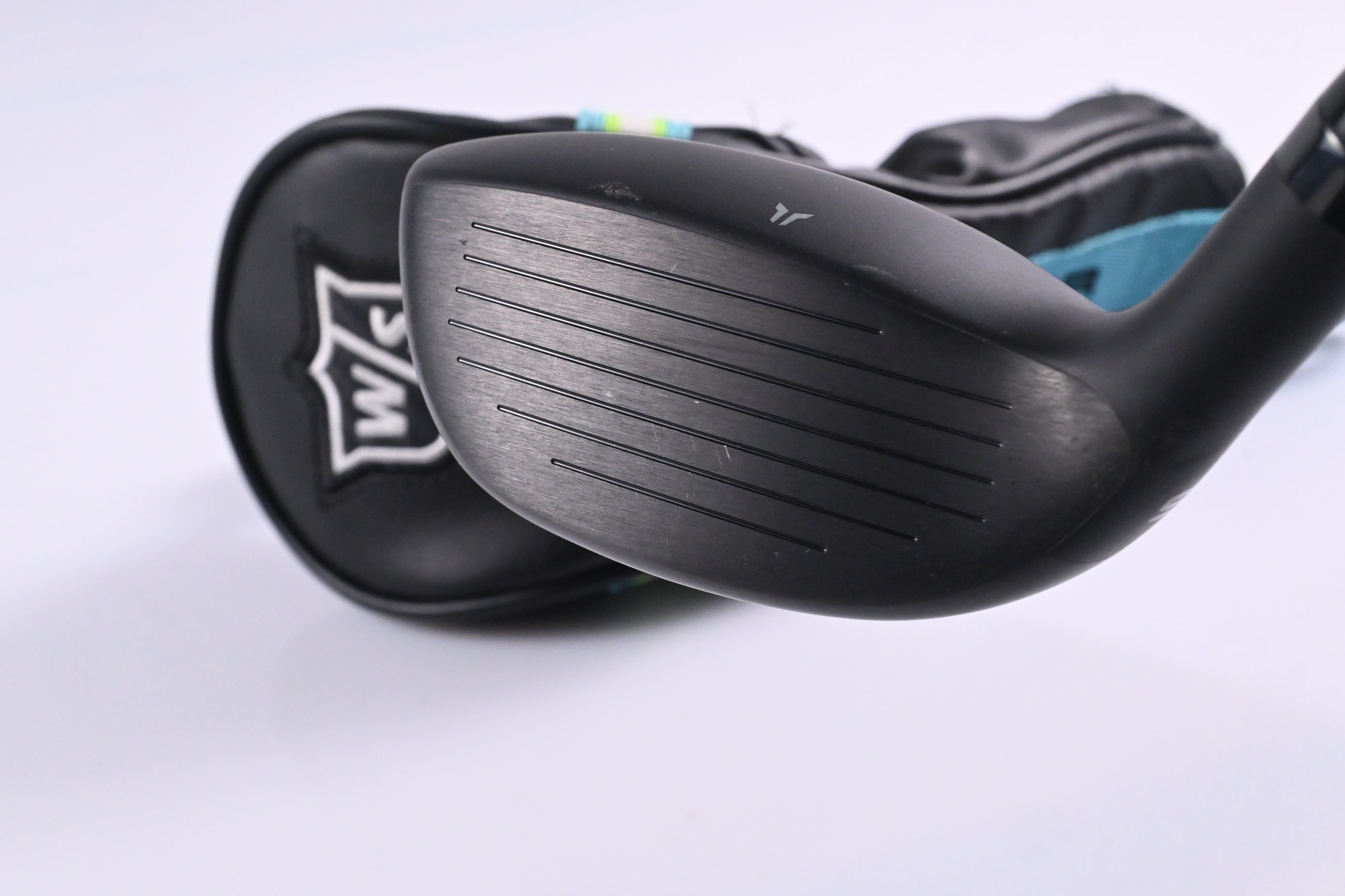 Ladies Wilson Dynapower 2023 #6 Hybrid / 28 Degree / Ladies Flex Evenflow 50