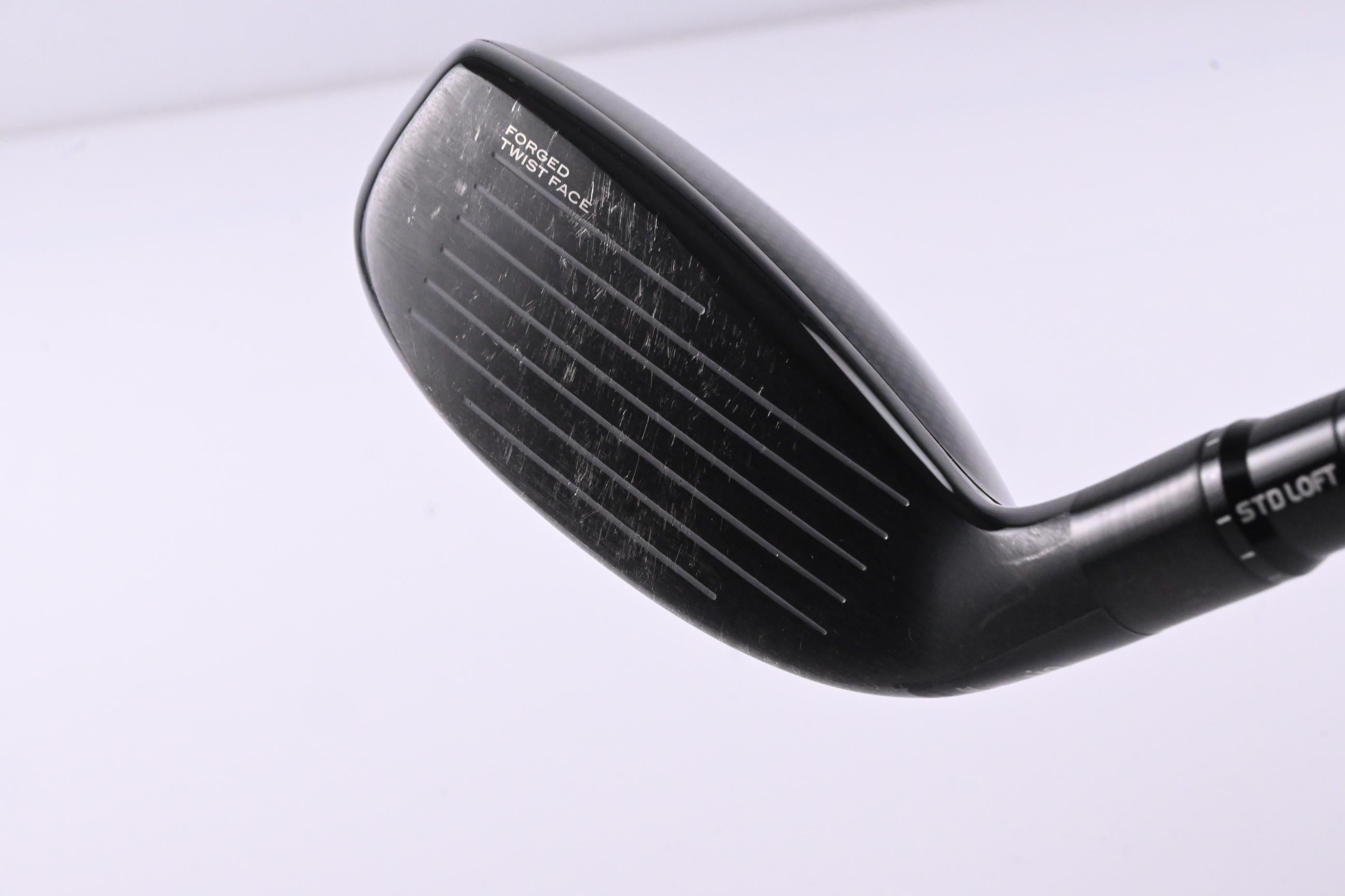 Taylormade Stealth Plus #3 Hybrid / 19.5 Degree / Stiff Flex Ventus Blue 7 HB