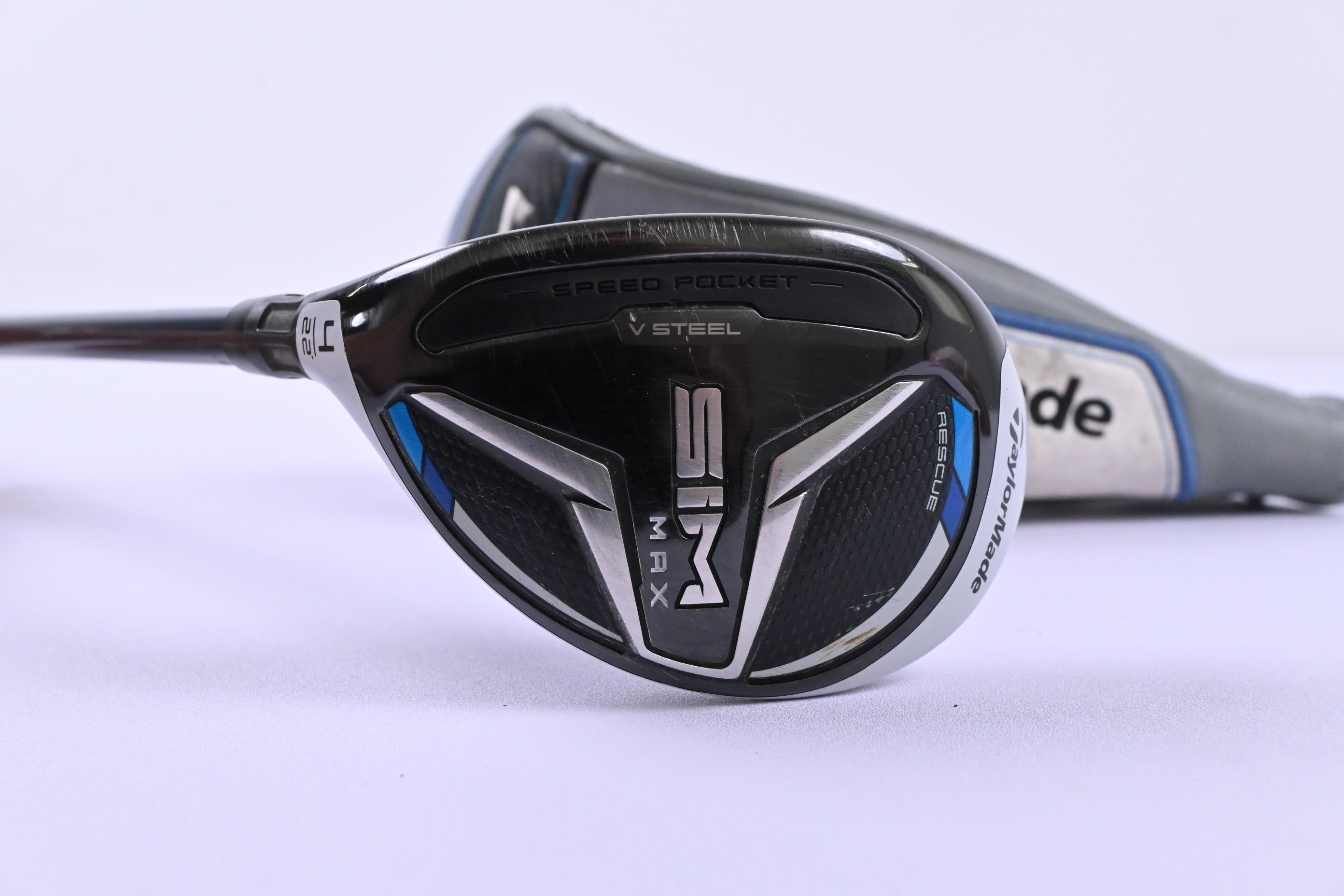 Left Hand Taylormade SIM Max #4 Hybrid / 22 Degree / Regular Flex Ventus Blue 6