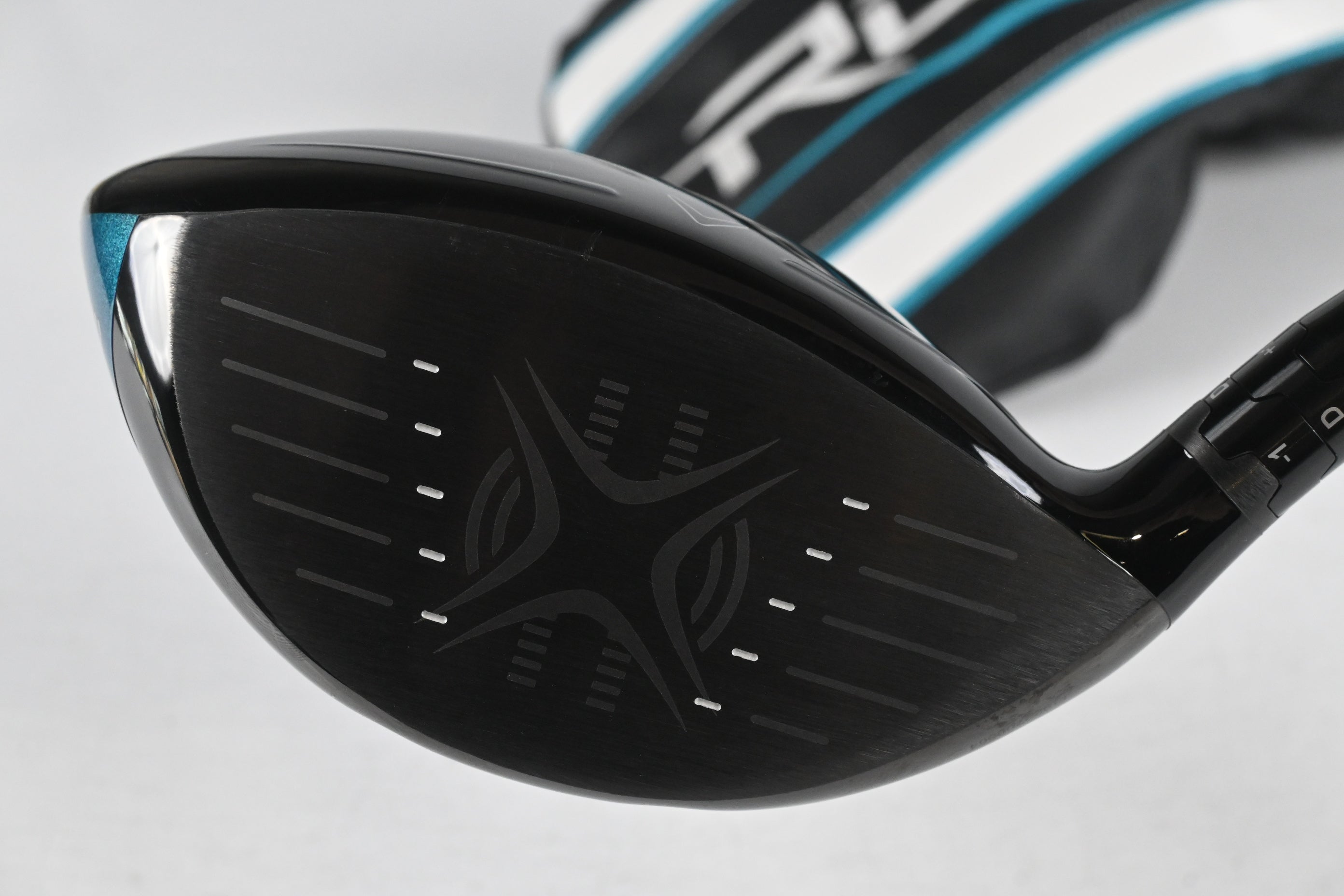 Callaway Rogue Driver / 10.5 Degree / Regular Flex Aldila Synergy 50 Shaft
