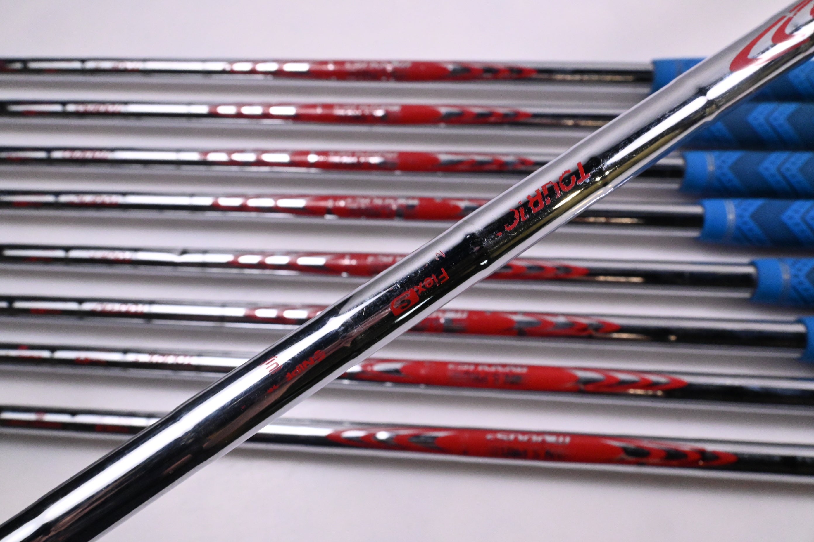 Ping G Series Irons / 4-PW+GW+SW / Yellow Dot / Stiff Flex NS Pro Modus 3 105