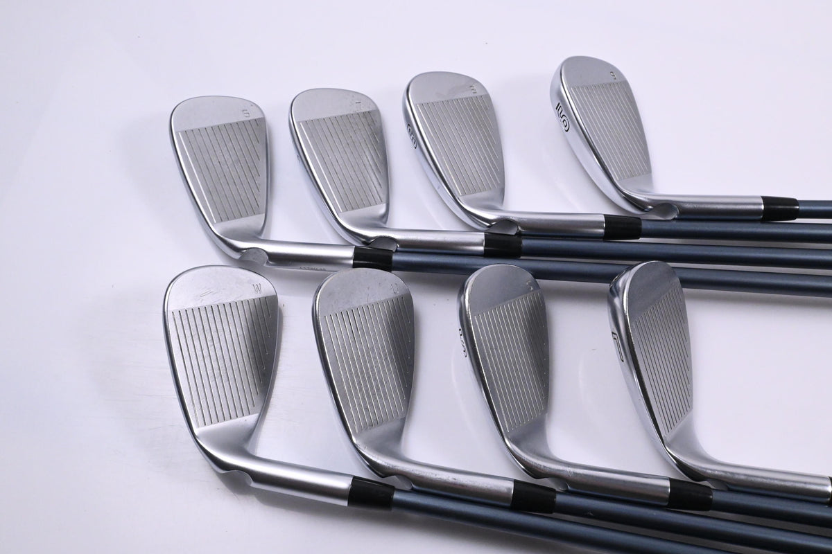 Ping G425 Irons / 6-PW+GW+SW+LW / Blue Dot / Senior Flex Ping Alta CB Slate