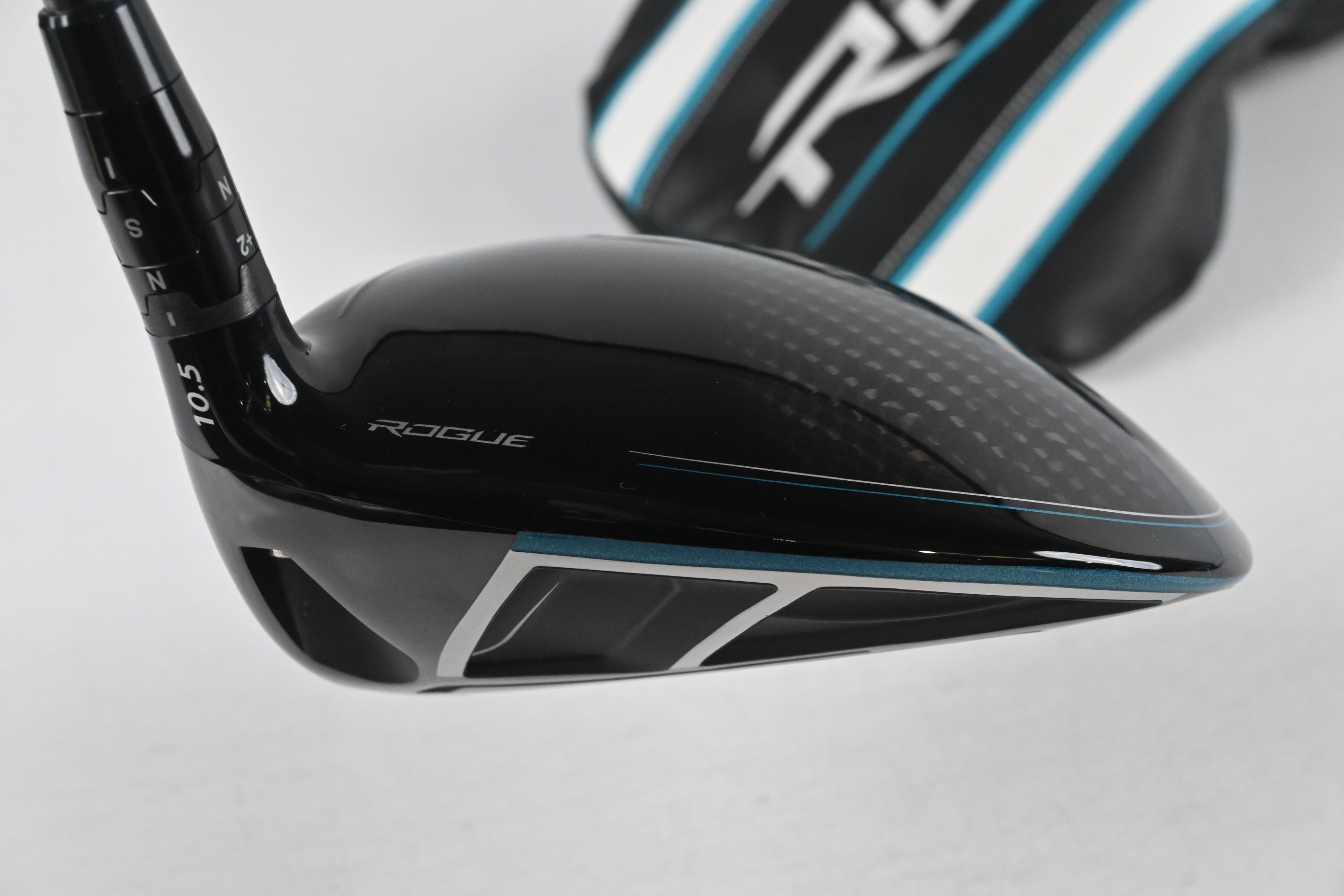 Callaway Rogue Driver / 10.5 Degree / Regular Flex Aldila Synergy 50 Shaft