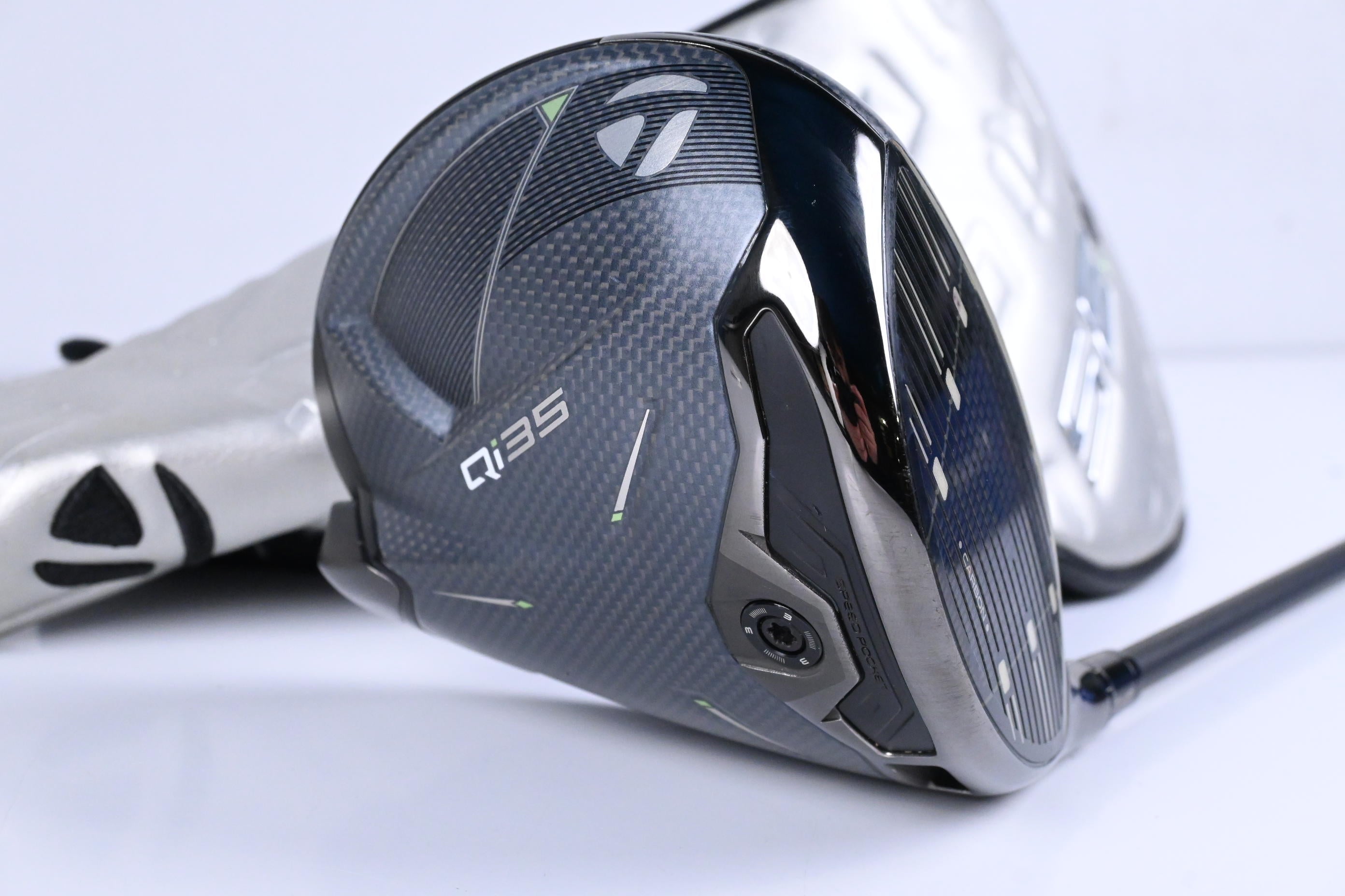Taylormade Qi35 Driver / 10.5 Degree / Stiff Flex Fujikura Ventus Blue 5 Shaft