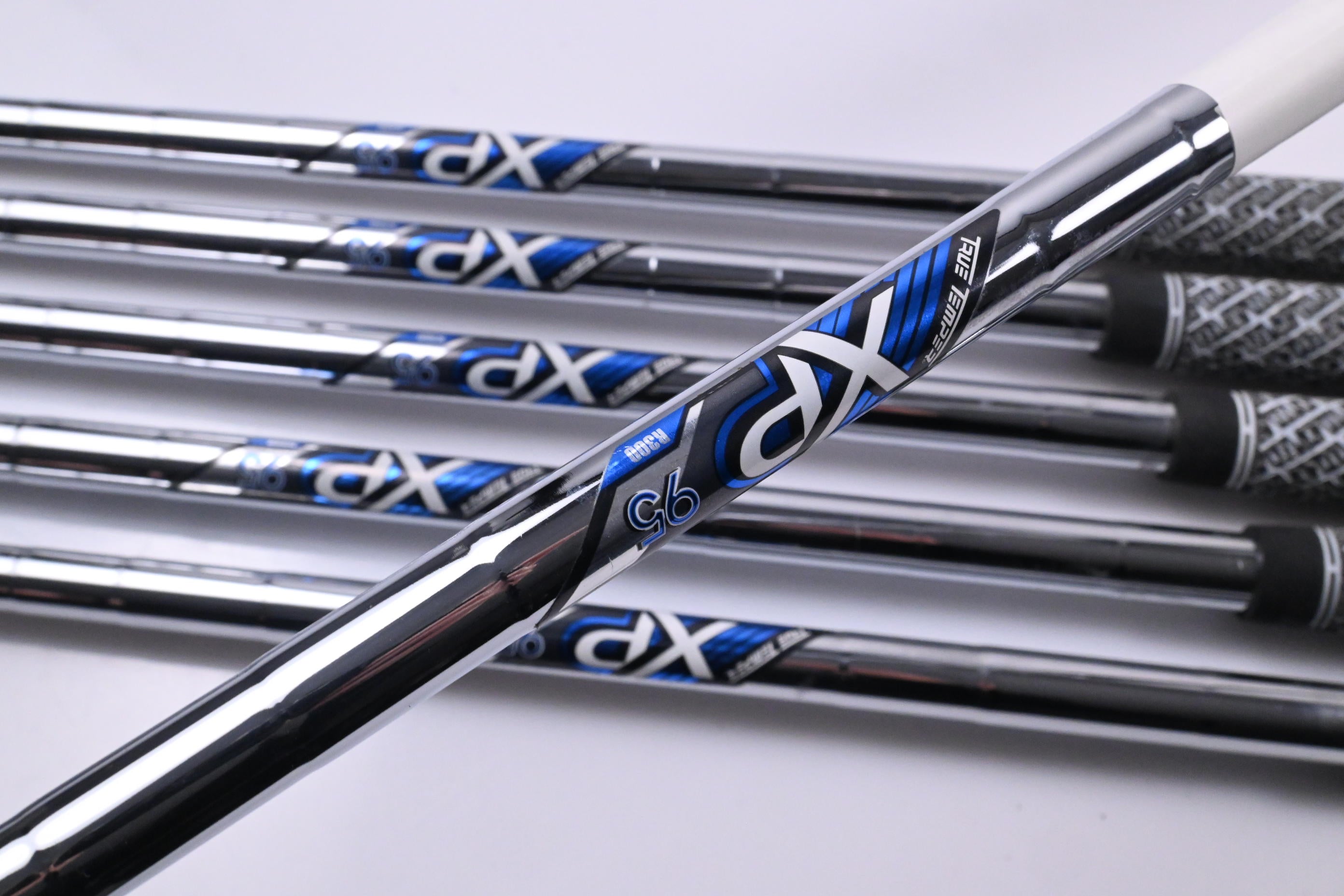 Callaway Paradym Ai Smoke HL Irons / 5-PW / Regular Flex XP 95 R300 Shafts