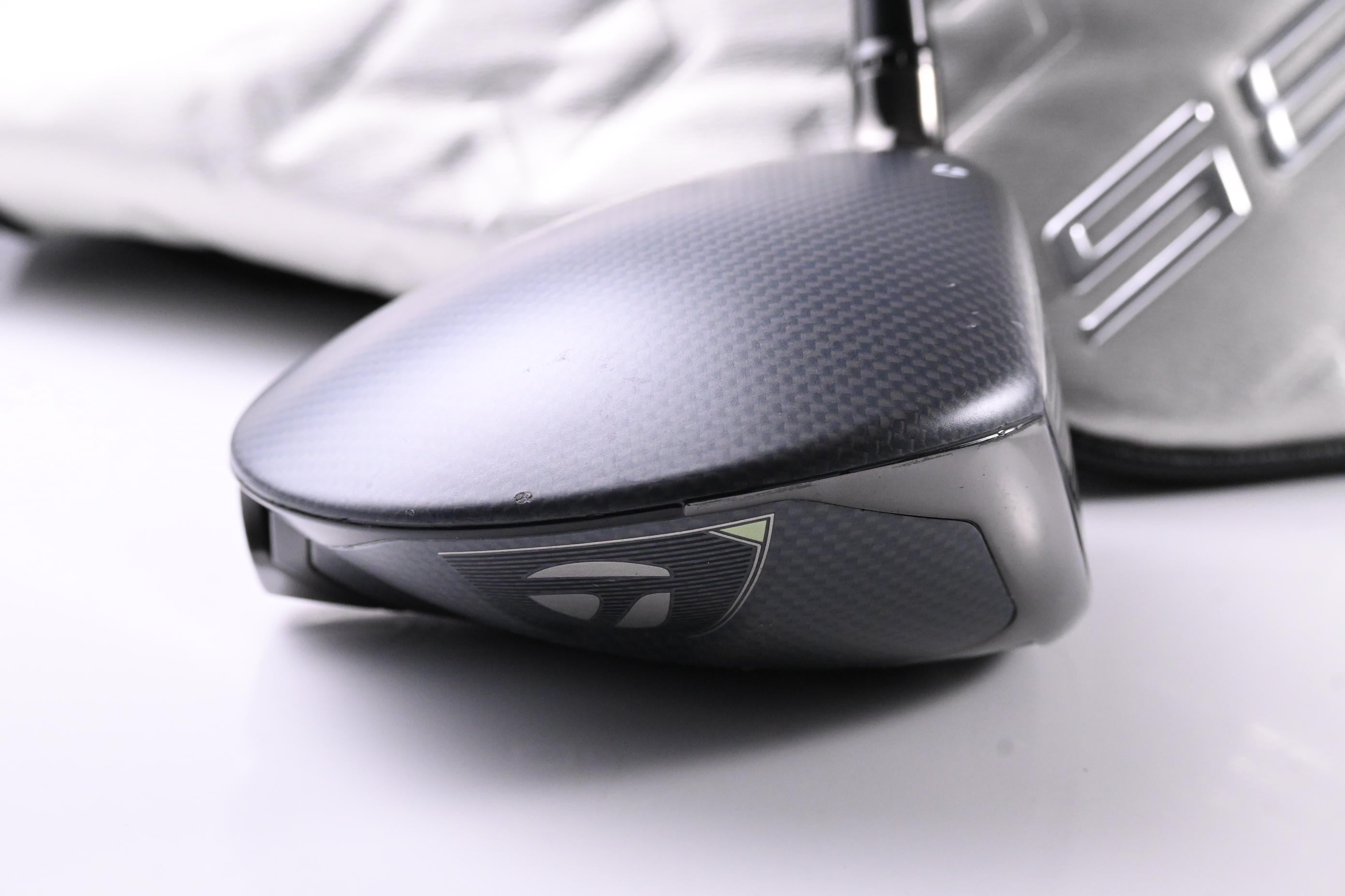 Taylormade Qi35 LS Driver / 9 Degree / Regular Flex AirSpeeder 50 Shaft