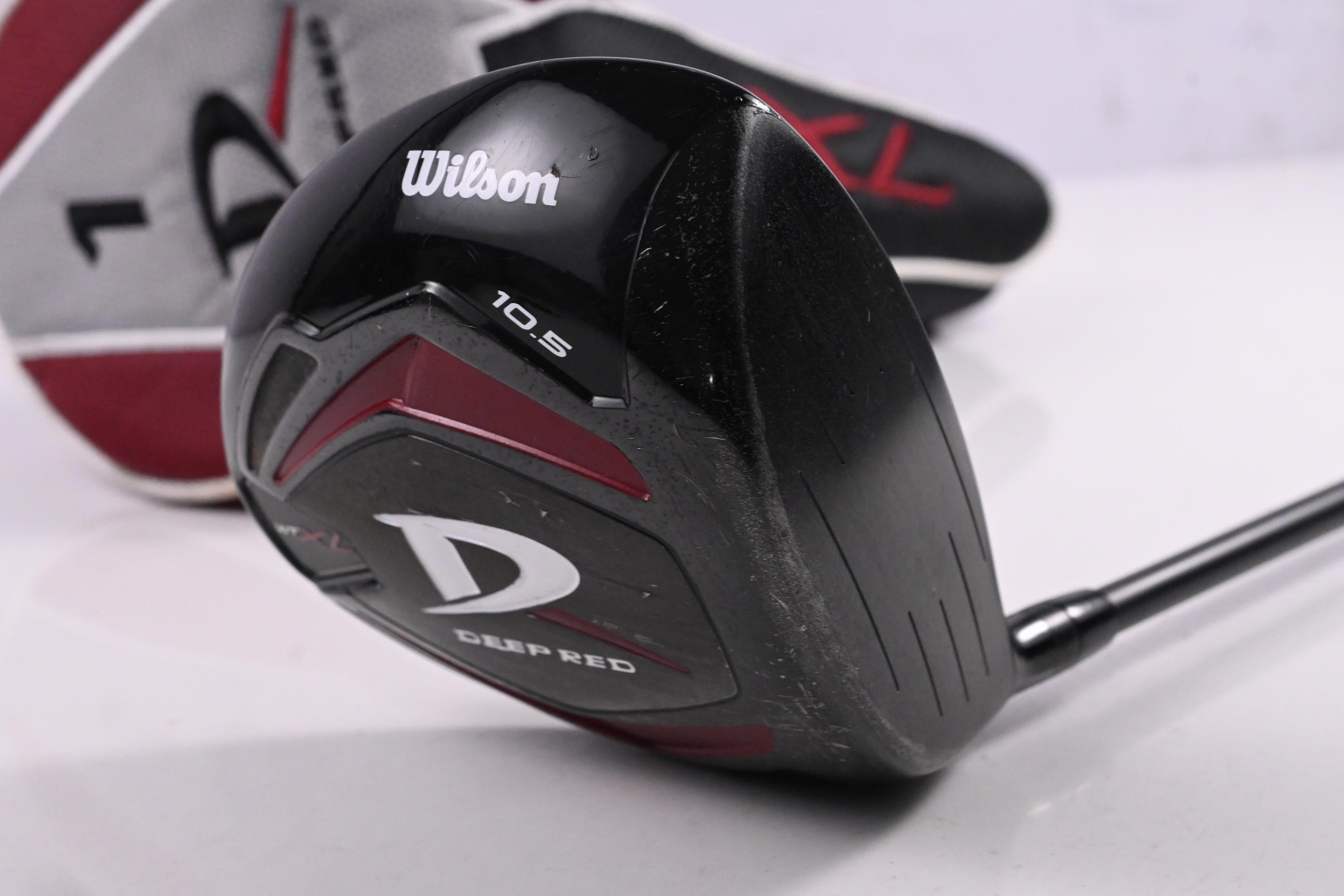 Wilson Deep Red XL Driver / 10.5 Degree / Regular Flex Wilson Shaft