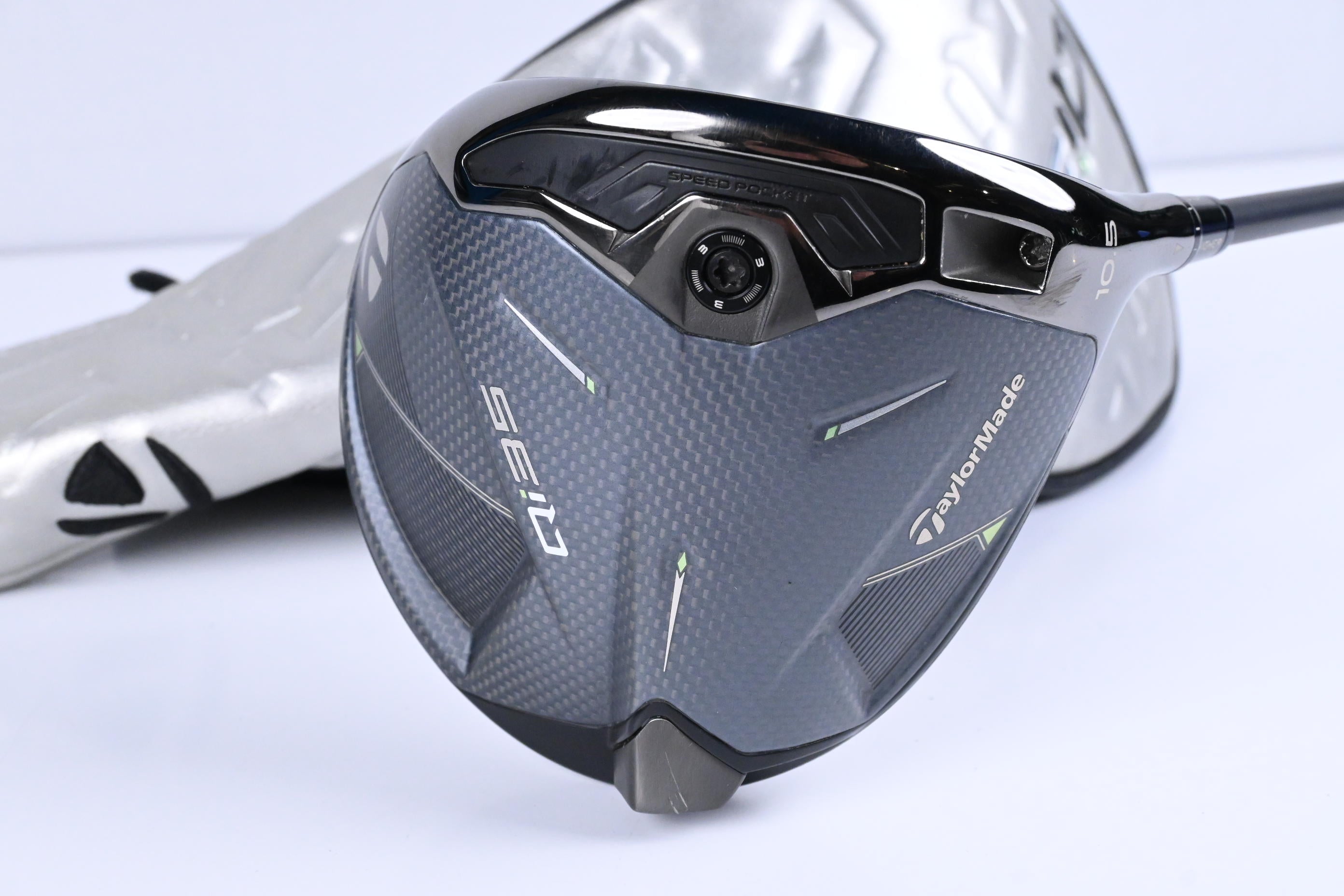 Taylormade Qi35 Driver / 10.5 Degree / Stiff Flex Fujikura Ventus Blue 5 Shaft