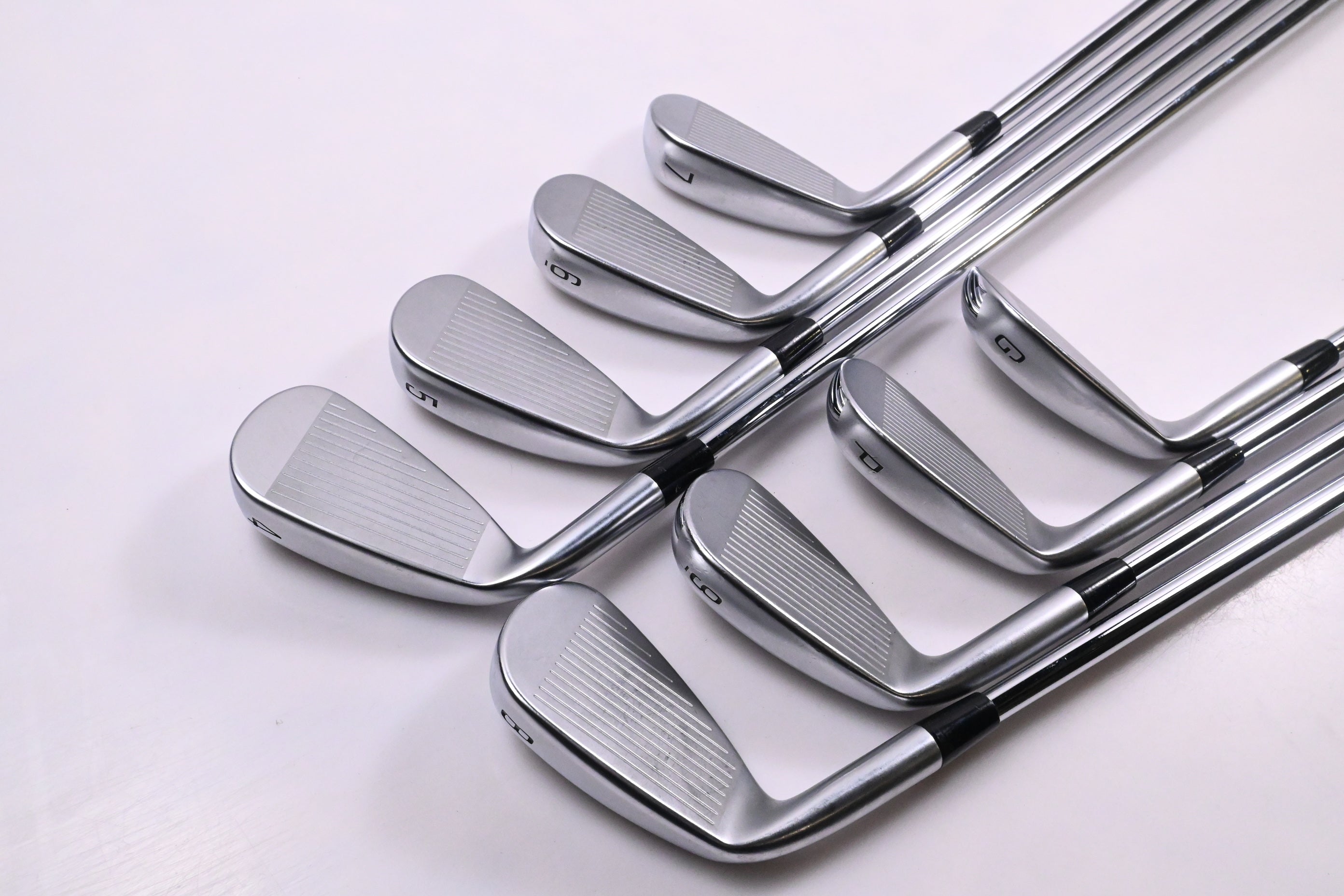 Mizuno JPX 925 Hot Metal Irons / 4-PW+GW / Regular Plus Flex Project X LZ 115
