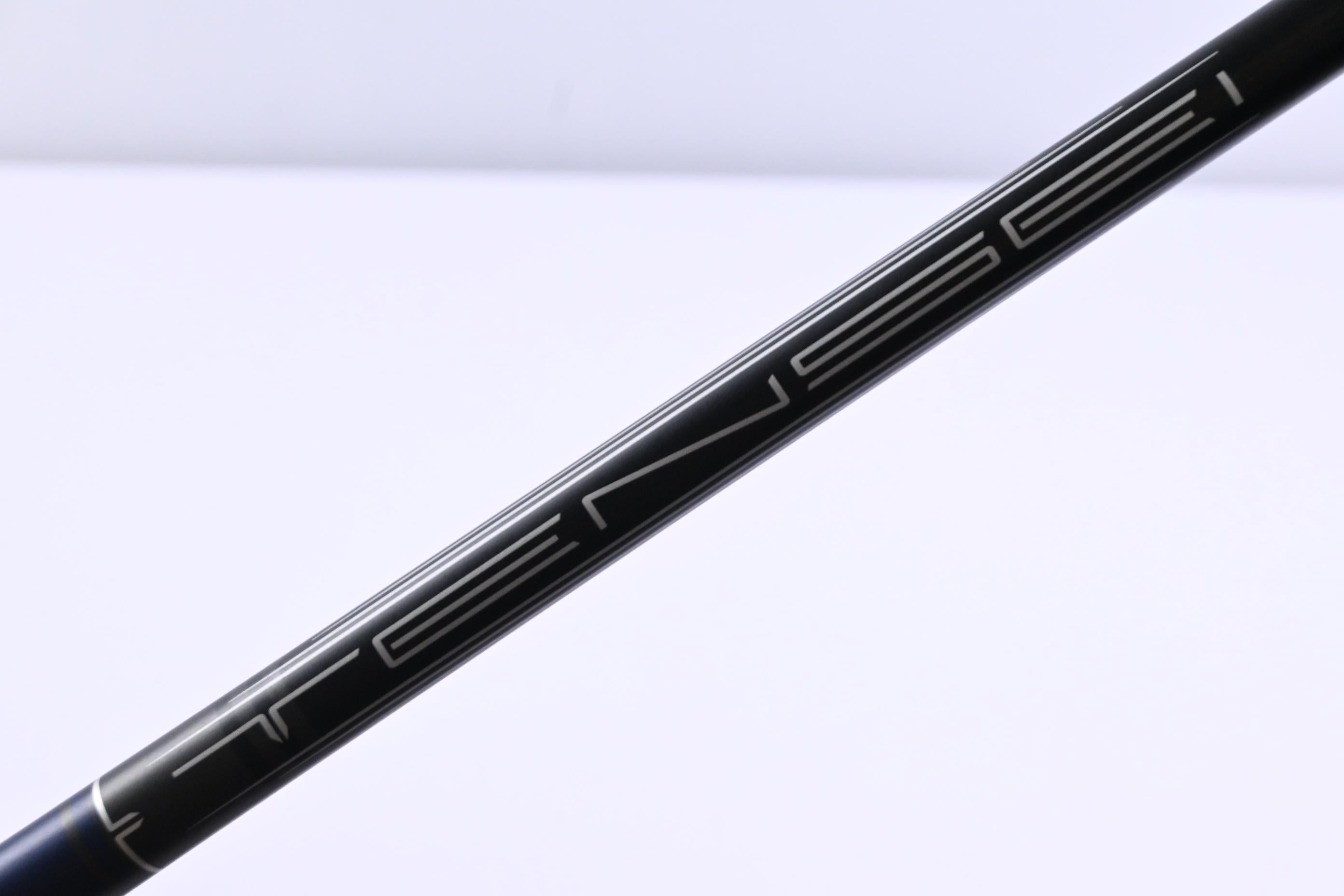 Tensei AV Series Blue 55 Driver Shaft / Regular Flex / Callaway 2nd Gen Adapter