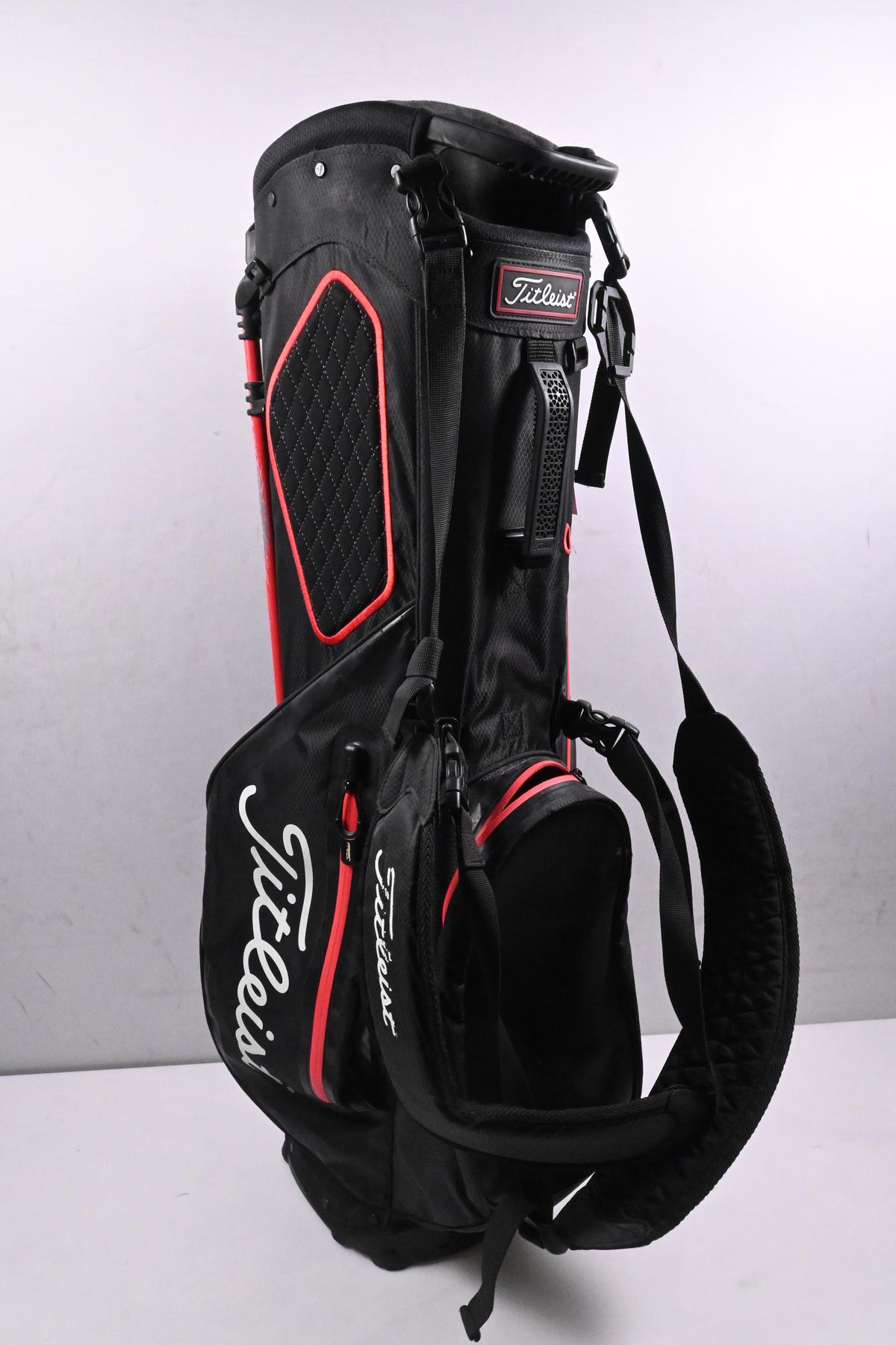 Titleist Players 4+ StaDry Stand Bag / 4-Way Divider / Black