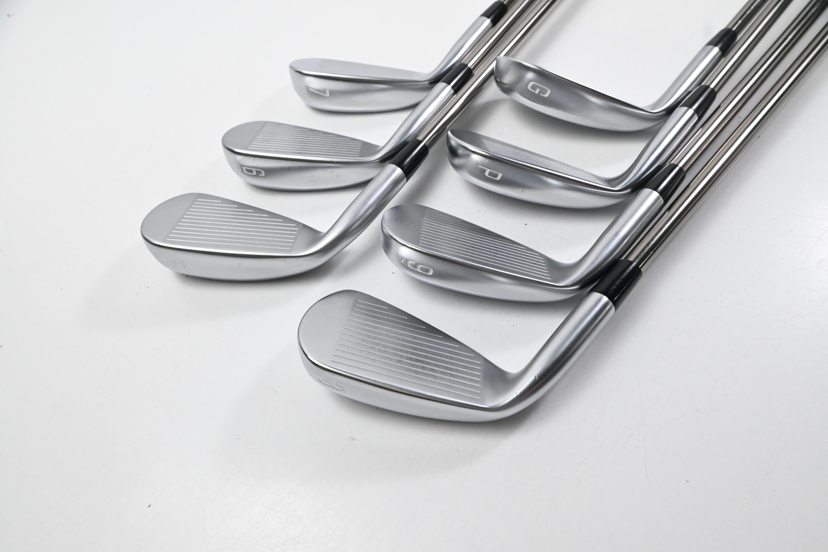 Mizuno JPX 923 Hot Metal HL Irons / 5-PW+GW / Senior Flex Recoil ESX 460 Shafts