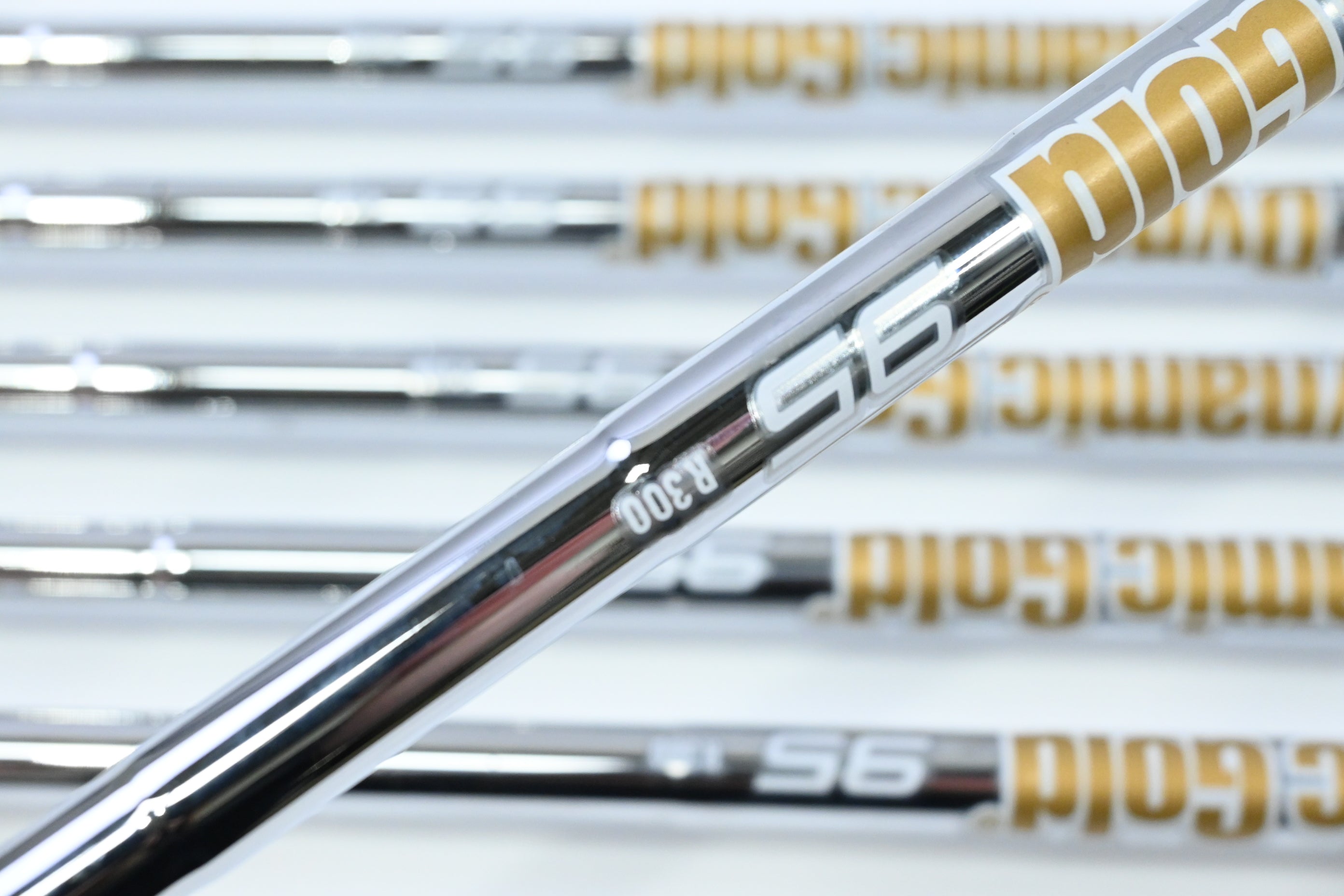 PXG 0311 XP Gen8 Irons / 6-PW+GW / Regular Flex Dynamic Gold 95 R300 Shafts
