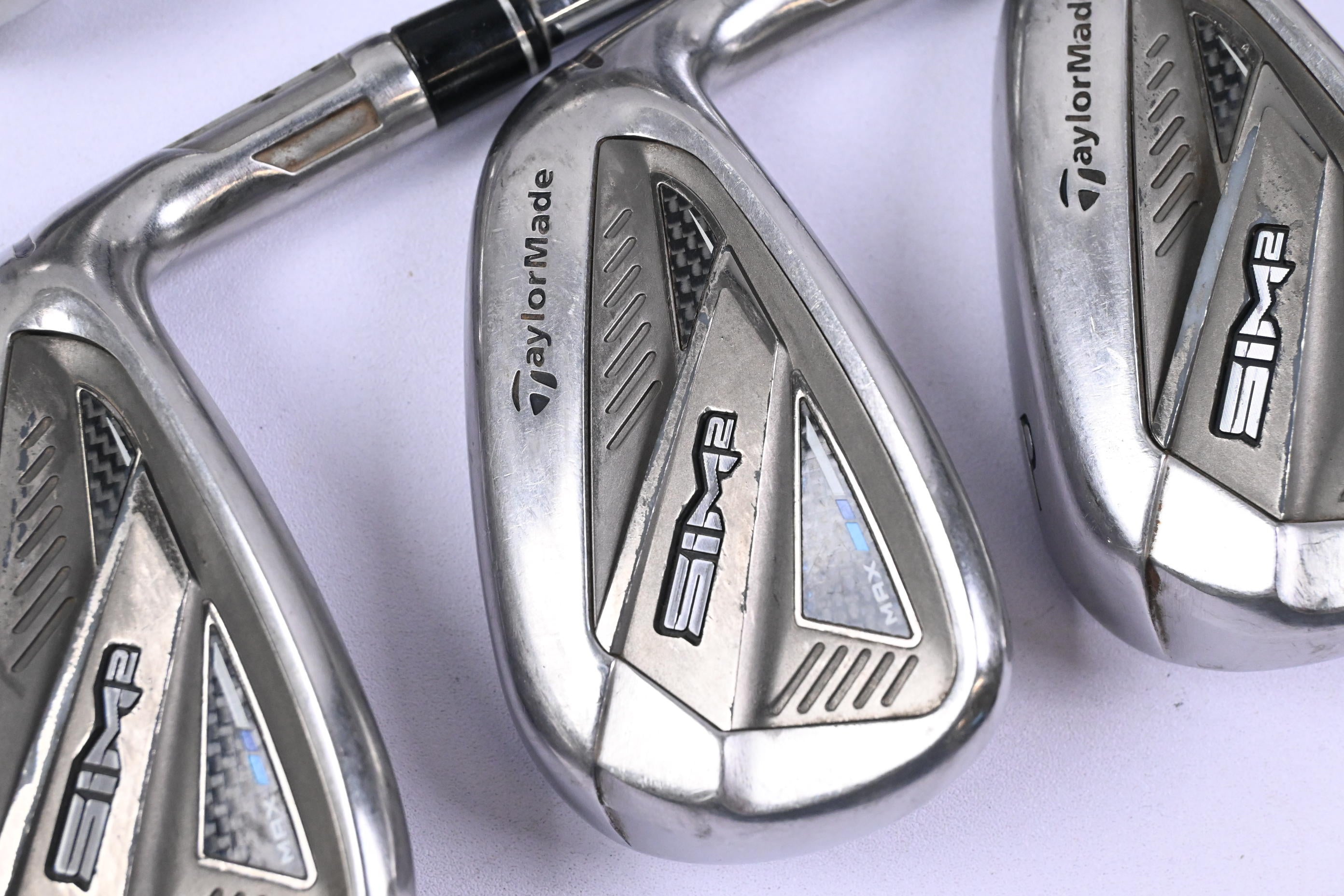 Taylormade SIM2 Max Irons / 5-PW / Stiff Flex Dynamic Gold 105 S300 Shafts