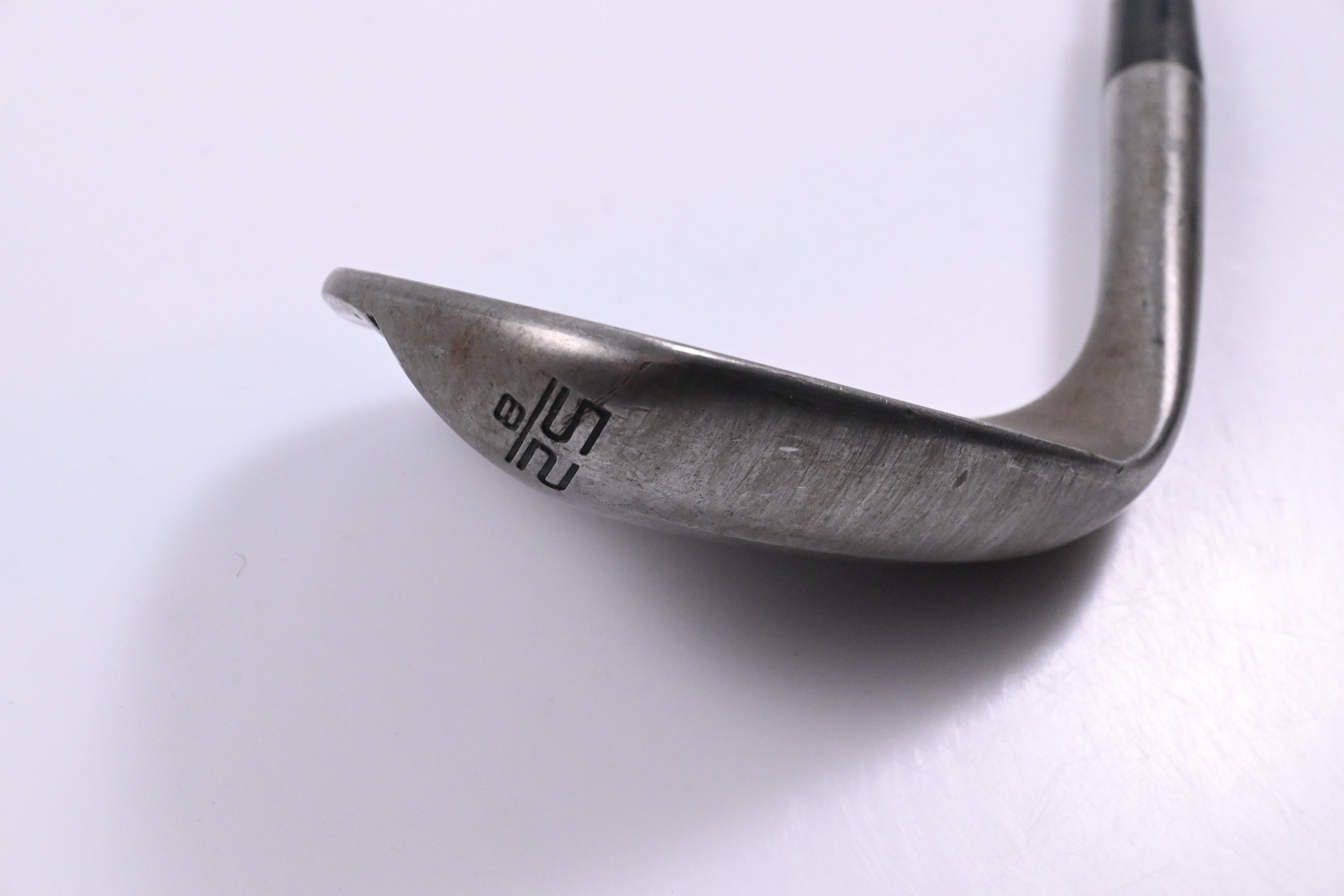 Cleveland RTX Full Face 2 Tour Rack Gap Wedge / 52 Degree / Wedge Flex Dynamic Gold