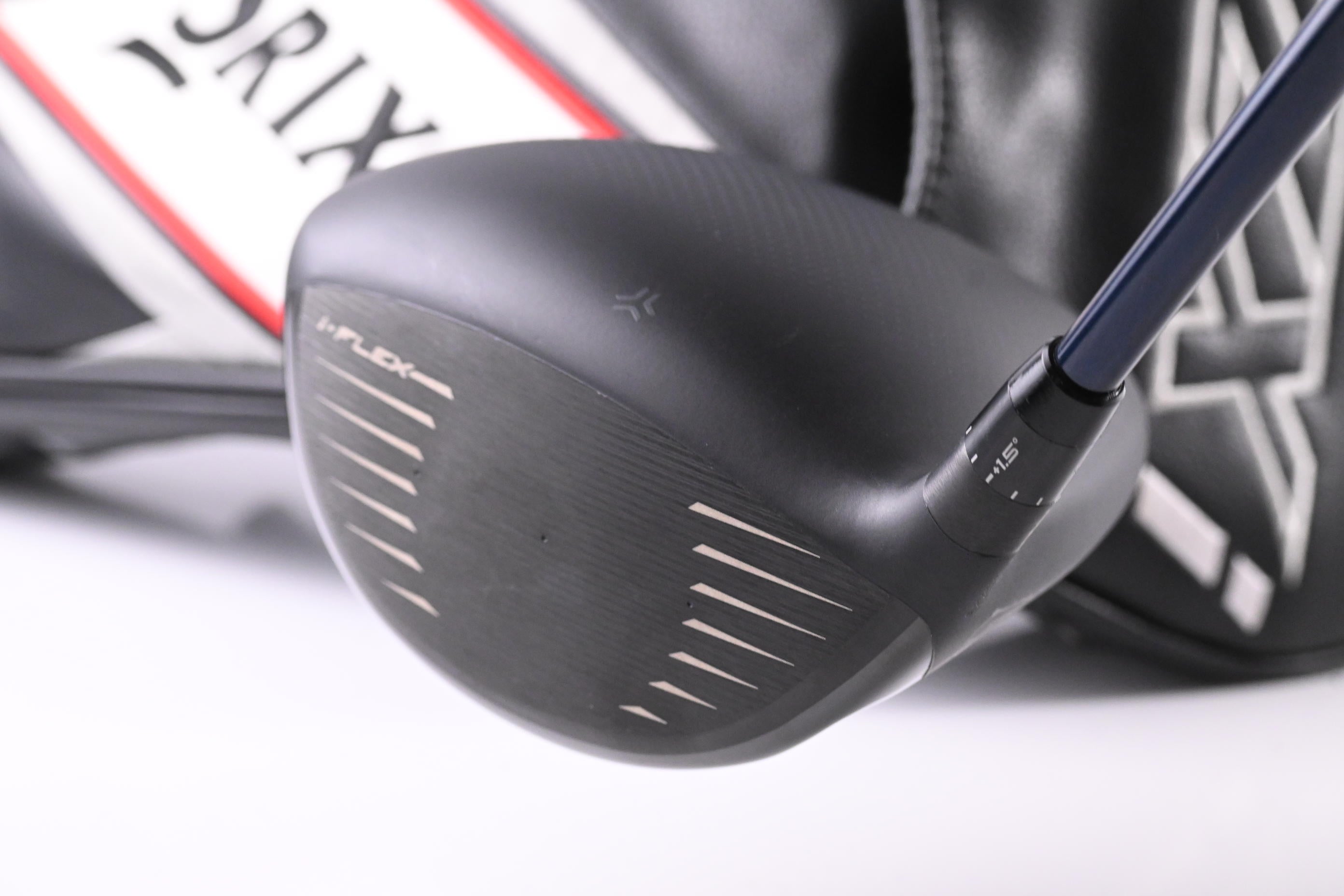 Srixon ZXi Driver / 10.5 Degree / Regular Flex Fujikura Ventus TR Blue 6 Shaft