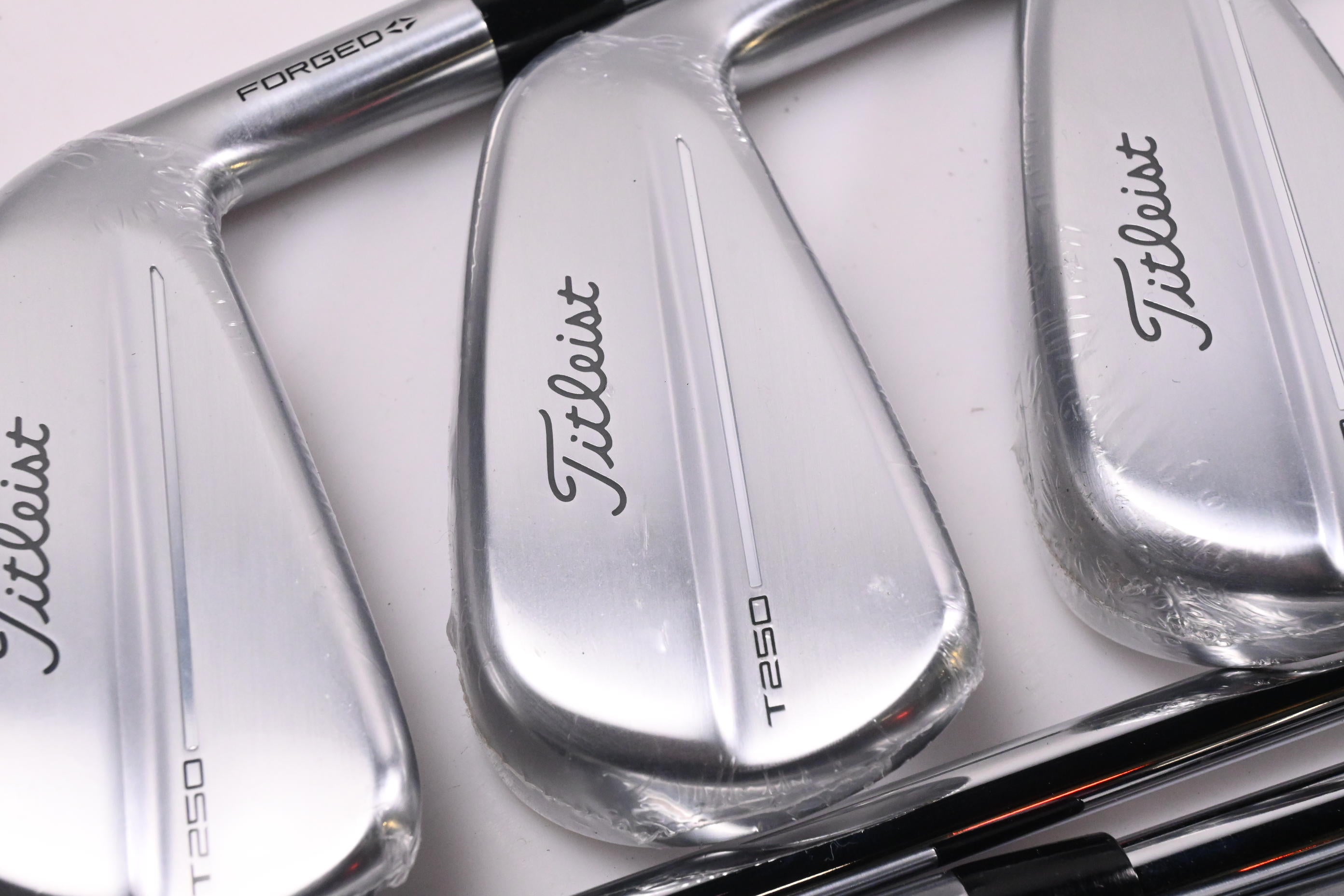 Titleist T250 2025 Irons / 5-PW+48° / Stiff Flex AMT Black Shafts