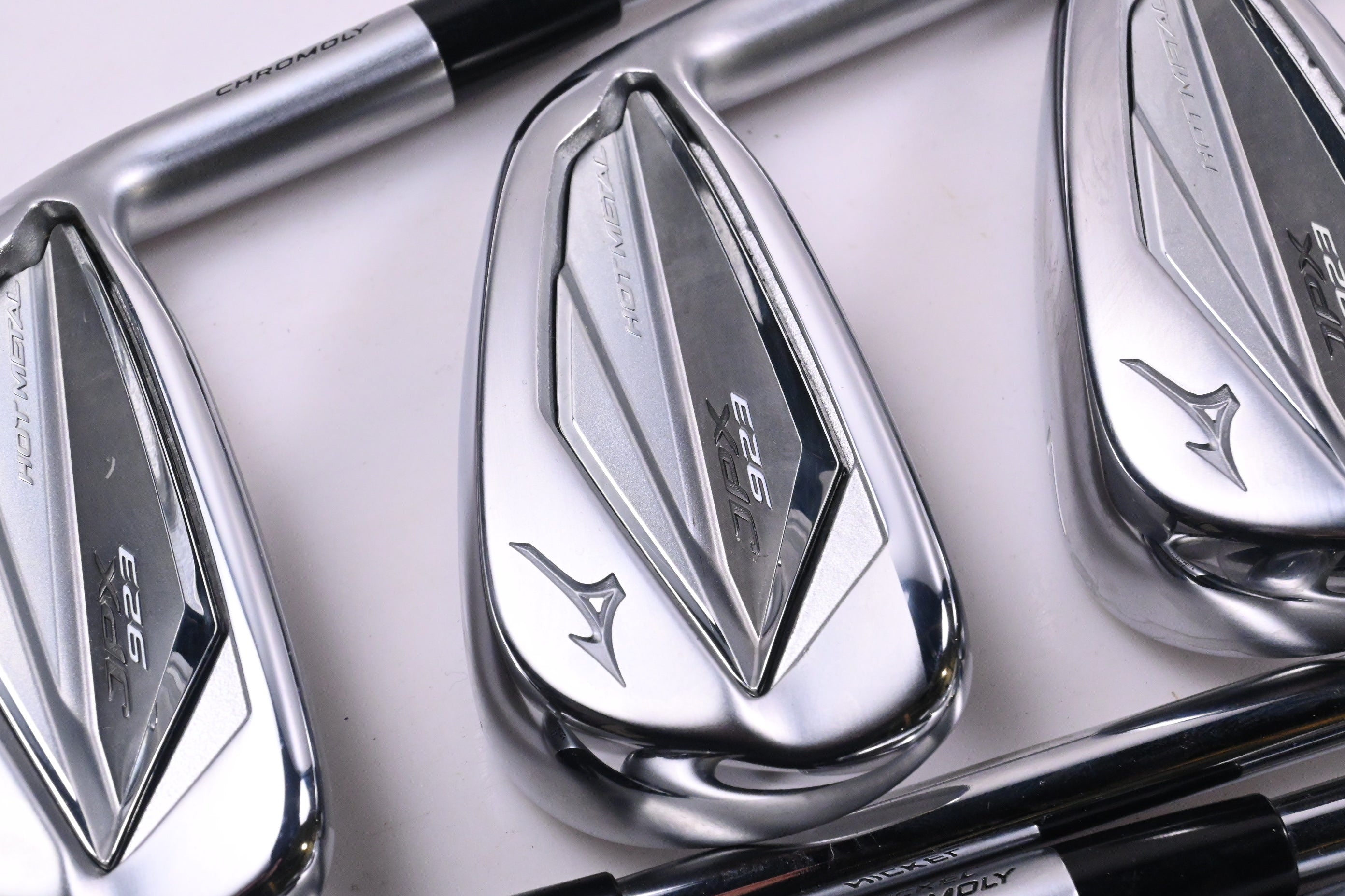 Mizuno JPX 923 Hot Metal Irons / 5-PW+GW / Regular Flex KBS Tour Lite Shafts