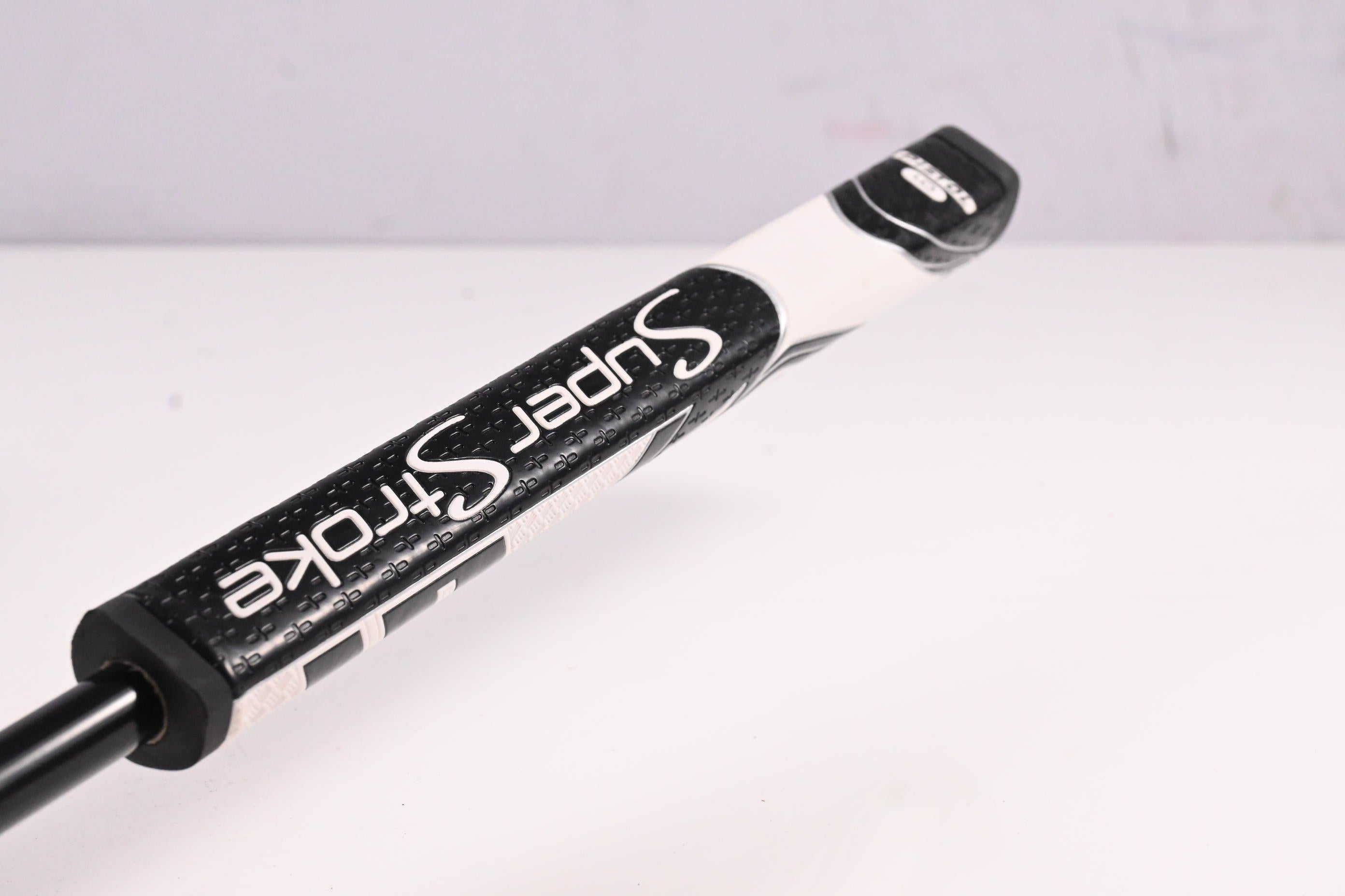 Tour Issue Odyssey O-Works Red 2-Ball Putter / 34 Inch
