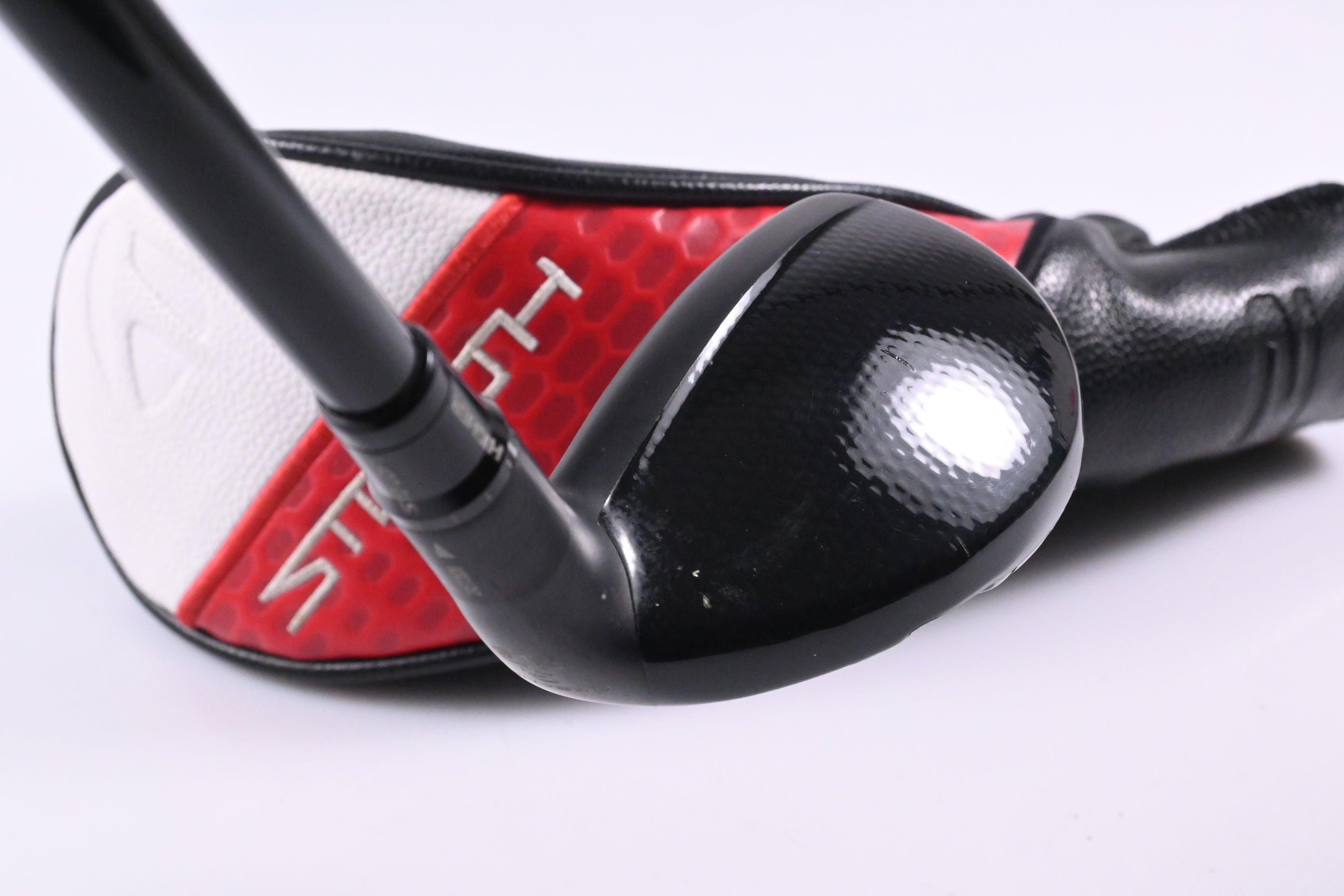 Taylormade Stealth 2 Plus #3 Hybrid / 19.5 Degree / Stiff Flex Kai'li Red 85
