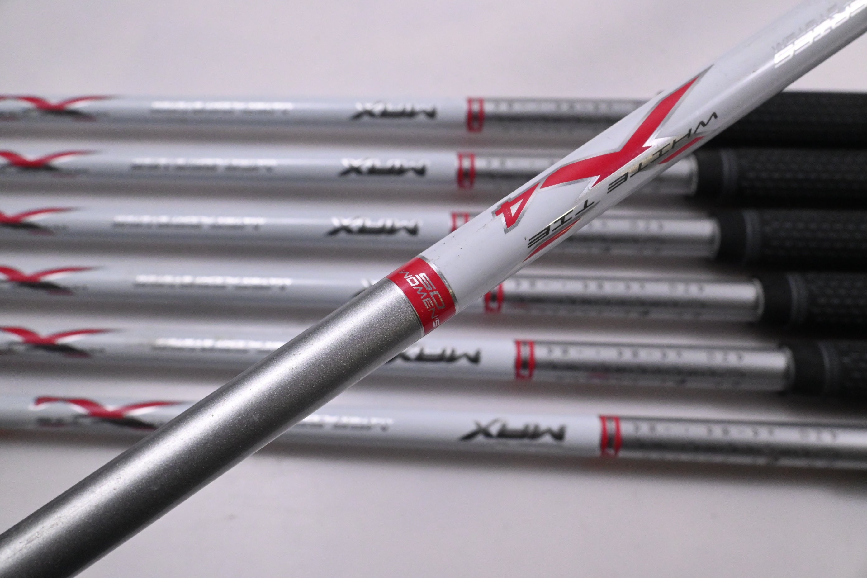 Ladies Cobra Max Irons / 5-PW+SW / Ladies Flex Cobra MAX MFS Series White Tie 4