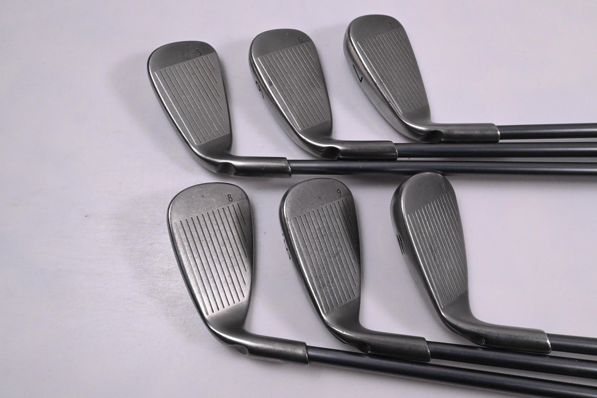 Ping G30 Irons / 5-PW / Red Dot / Regular Flex Ping TFC 419 Shafts