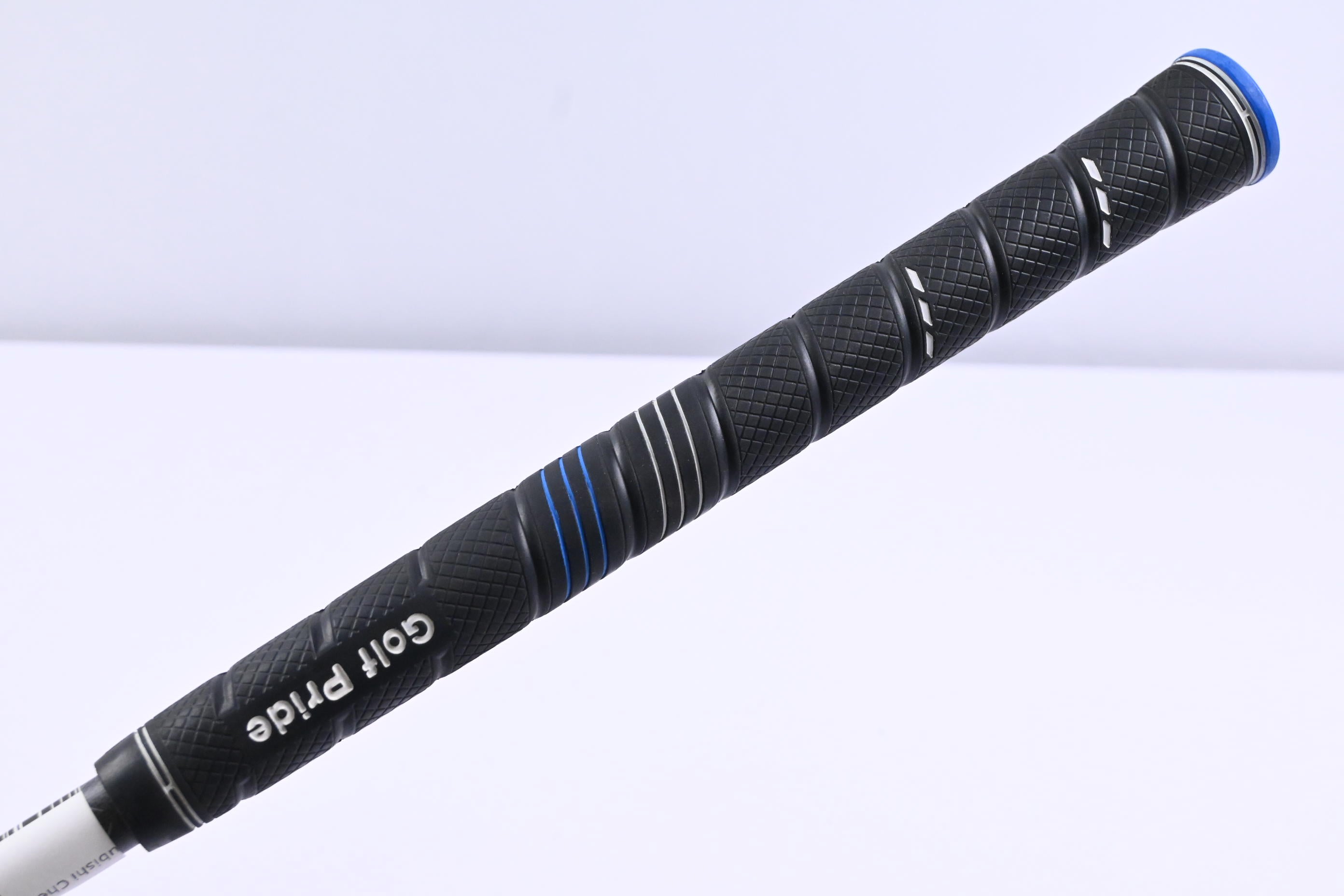 Tensei AV Series Blue 55 Driver Shaft / Regular Flex / Callaway 2nd Gen Adapter