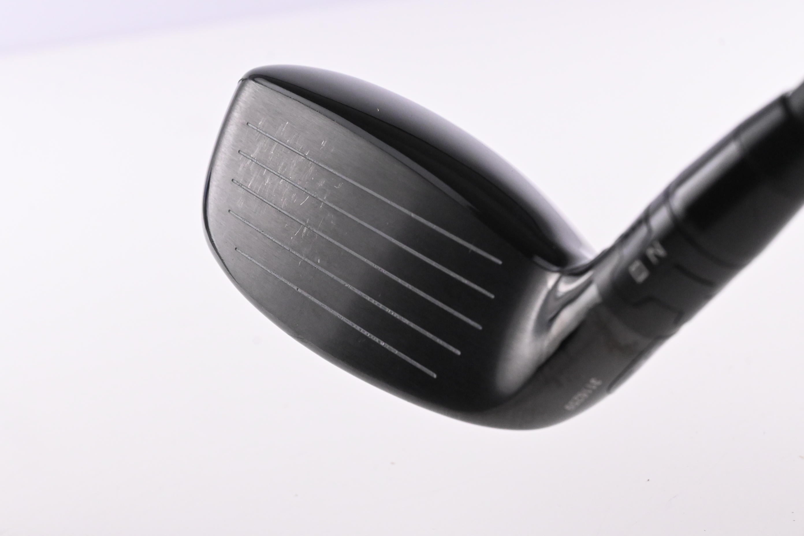 Titleist GT3 #4 Hybrid / 21 Degree / Stiff Flex HZRDUS G3n5 Black 80 Shaft