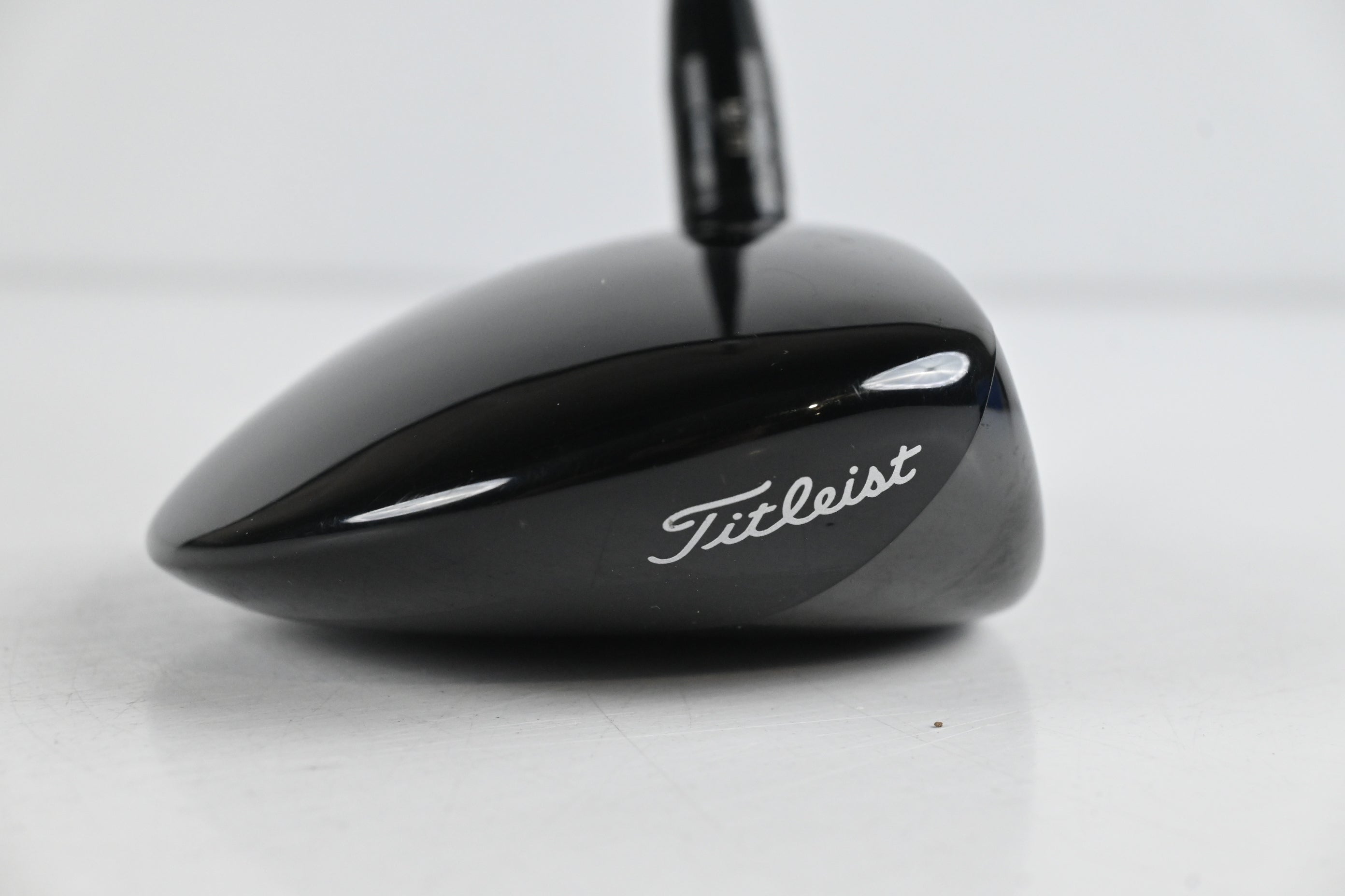 Titleist GT2 #5 Wood / 18 Degree / Regular Flex Hzrdus Smoke Black 70 Shaft