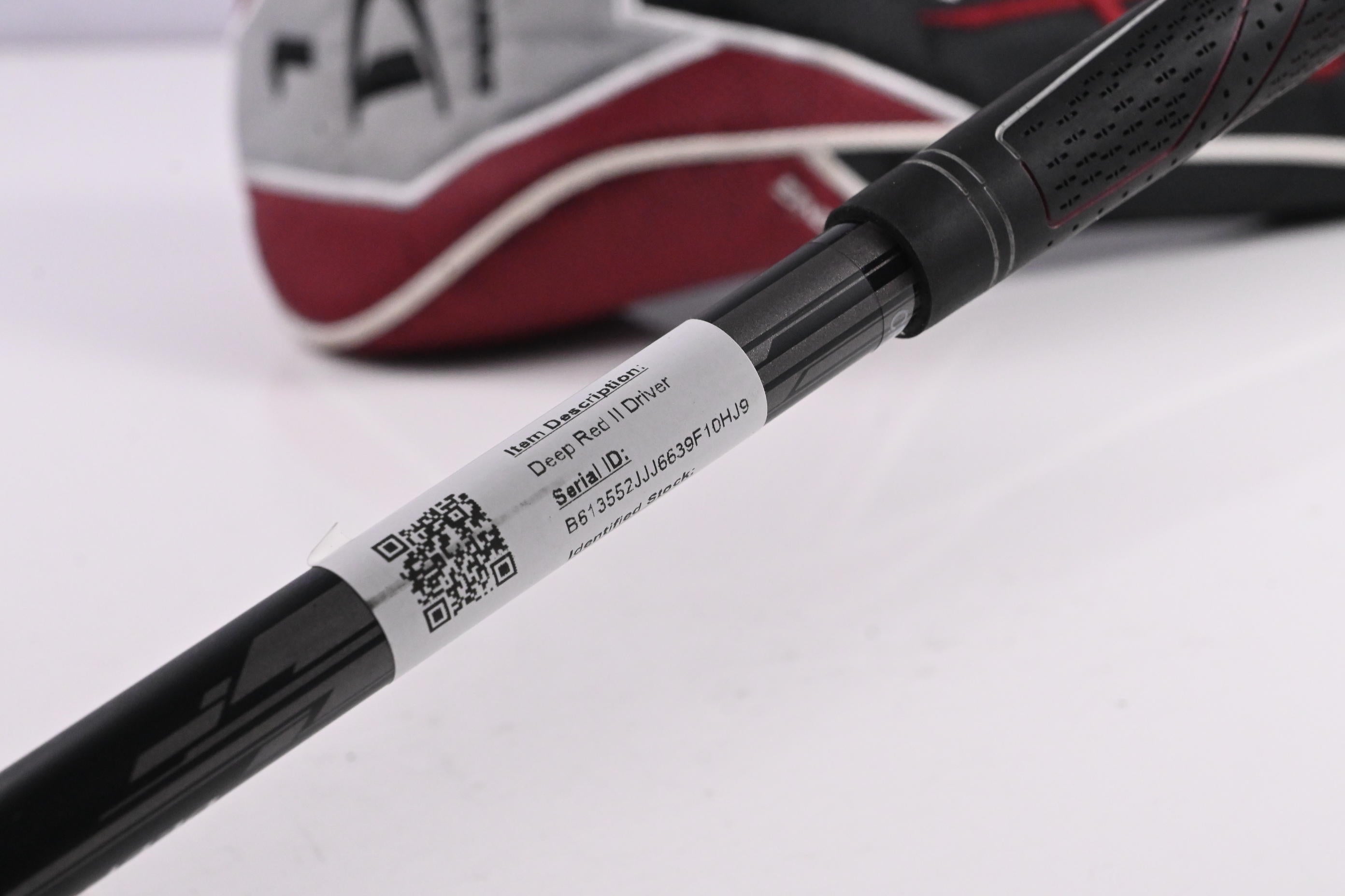 Wilson Deep Red XL Driver / 10.5 Degree / Regular Flex Wilson Shaft