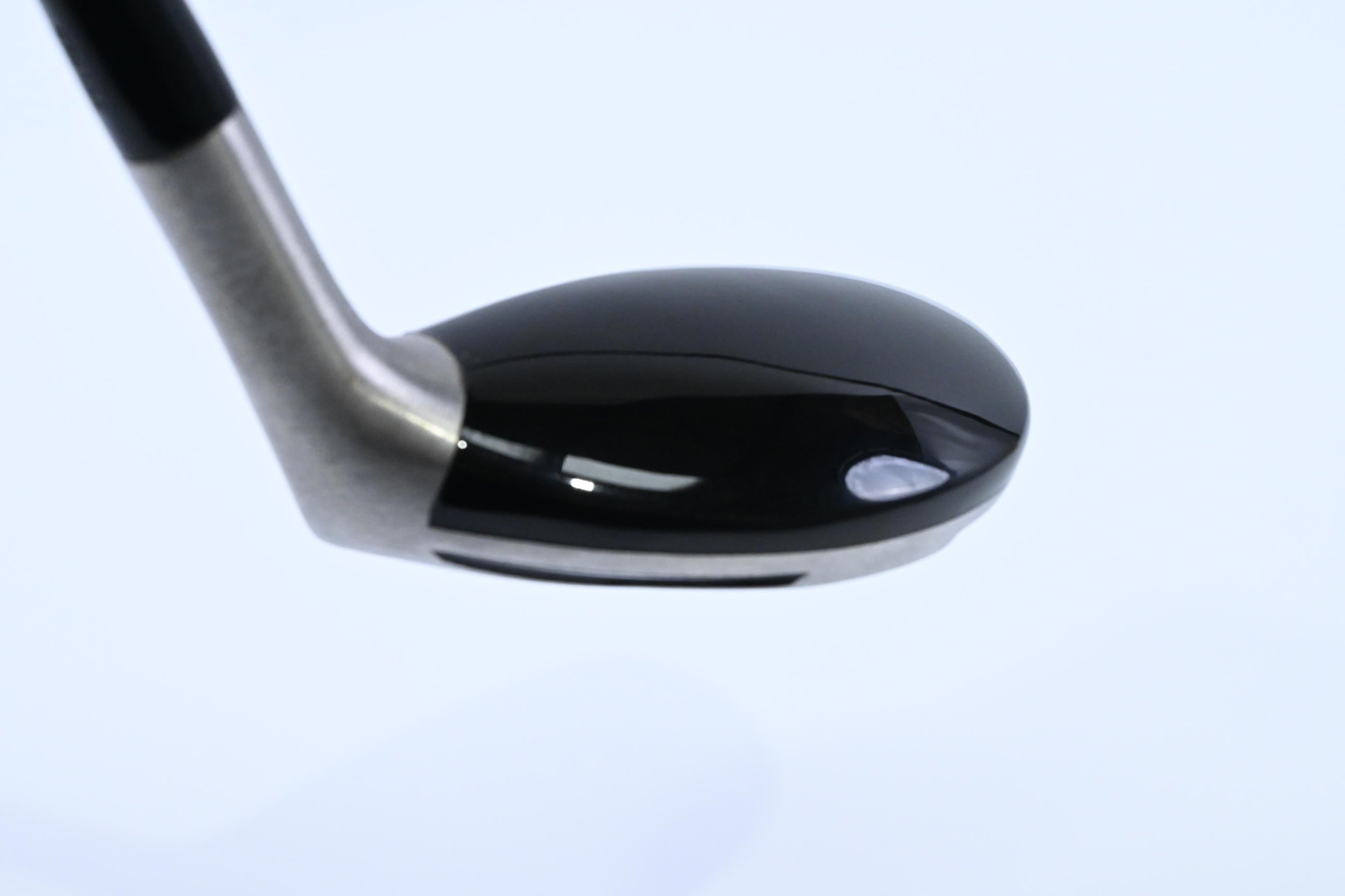 Titleist 585.H #3 Hybrid / 21 Degree / Regular Flex Aldila NV 85 Shaft