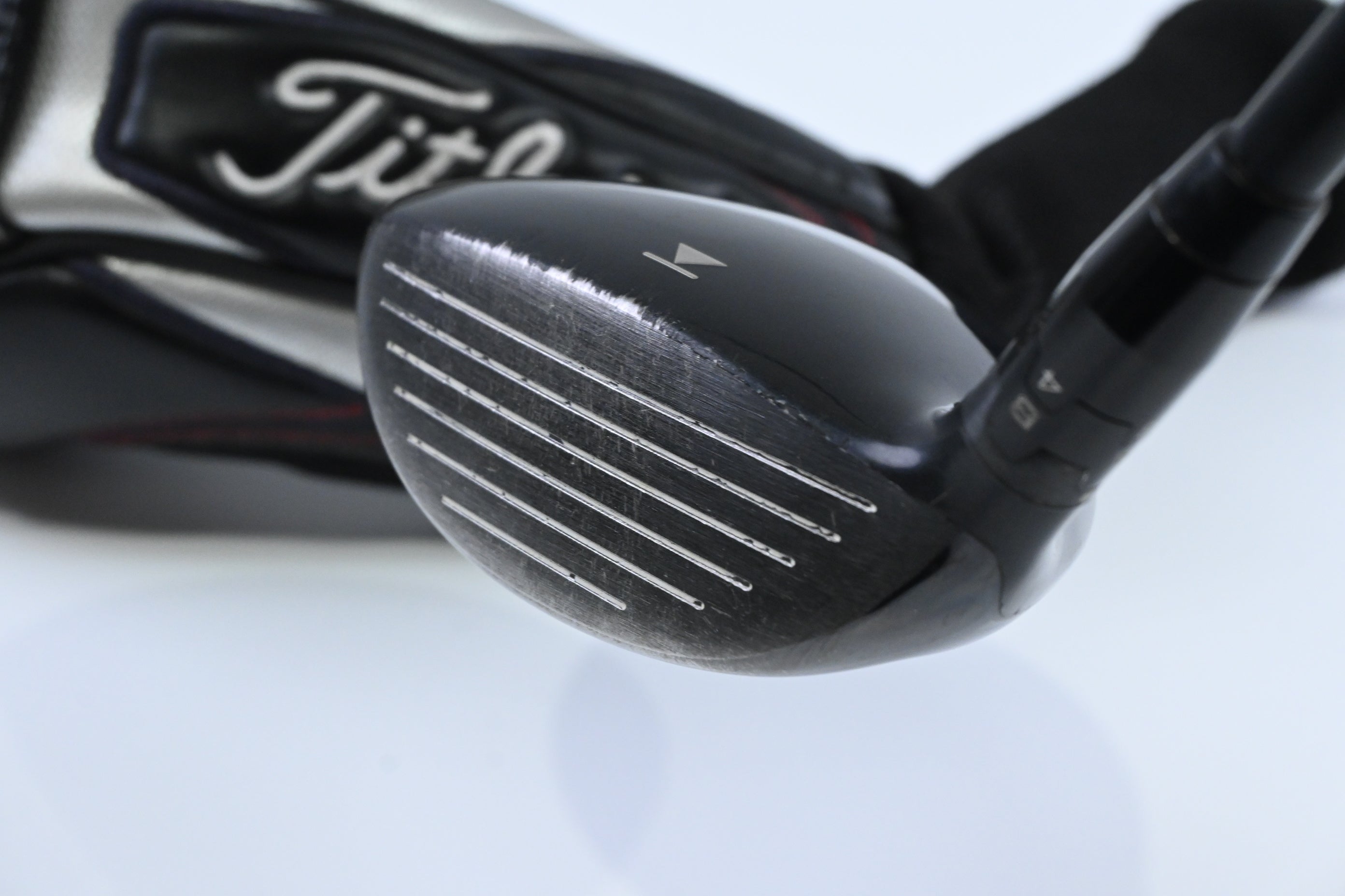 Titleist 913 F #3 Wood / 15 Degree / Regular Flex Tensei AV Blue 65 Shaft