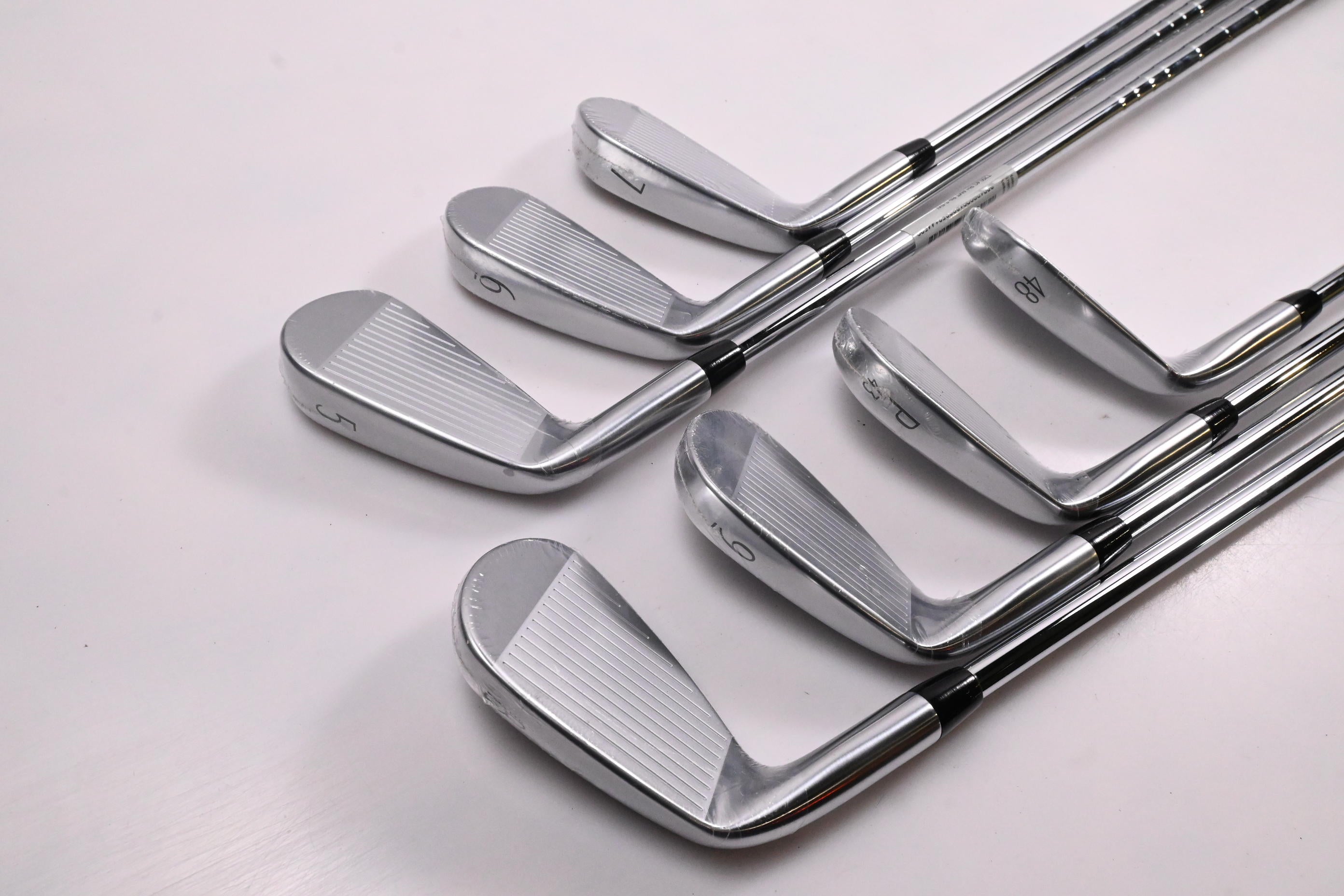 Titleist T250 2025 Irons / 5-PW+48° / Stiff Flex AMT Black Shafts