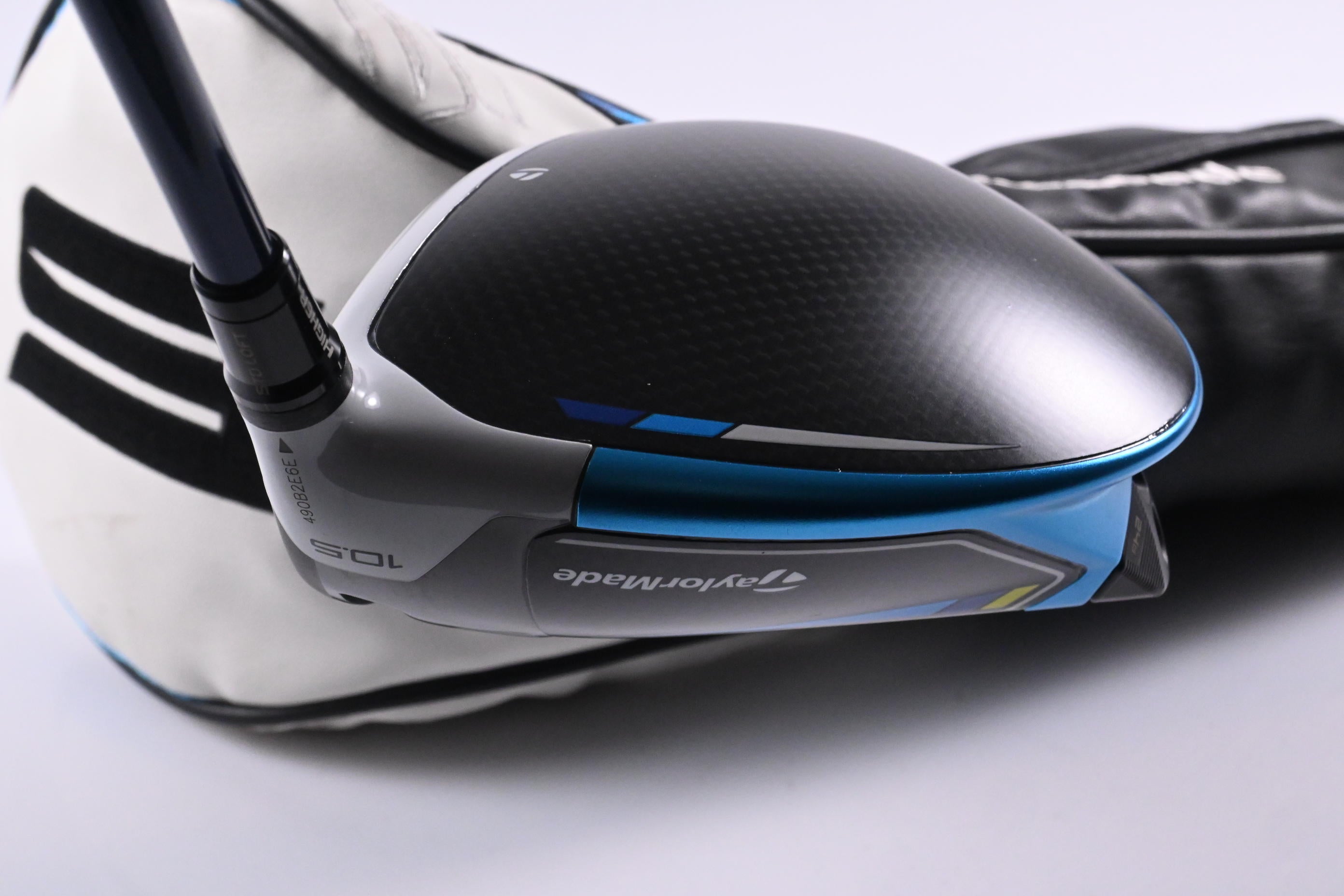 Taylormade SIM2 Max Driver / 10.5 Degree / Stiff Flex Fujikura Ventus Blue 5