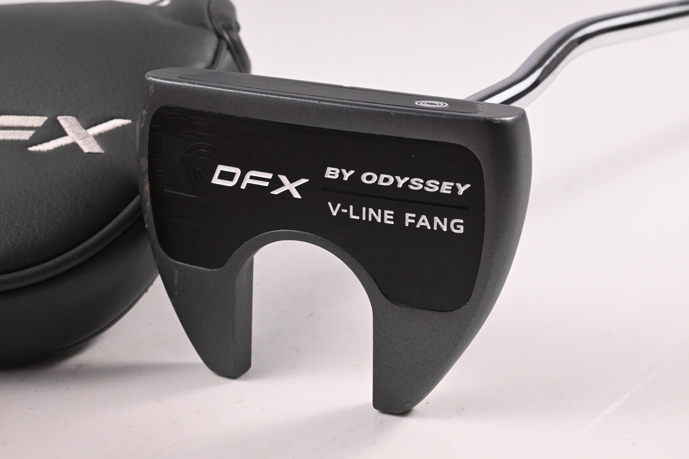 Odyssey DFX V-Line Fang 2025 Putter / 32 Inch