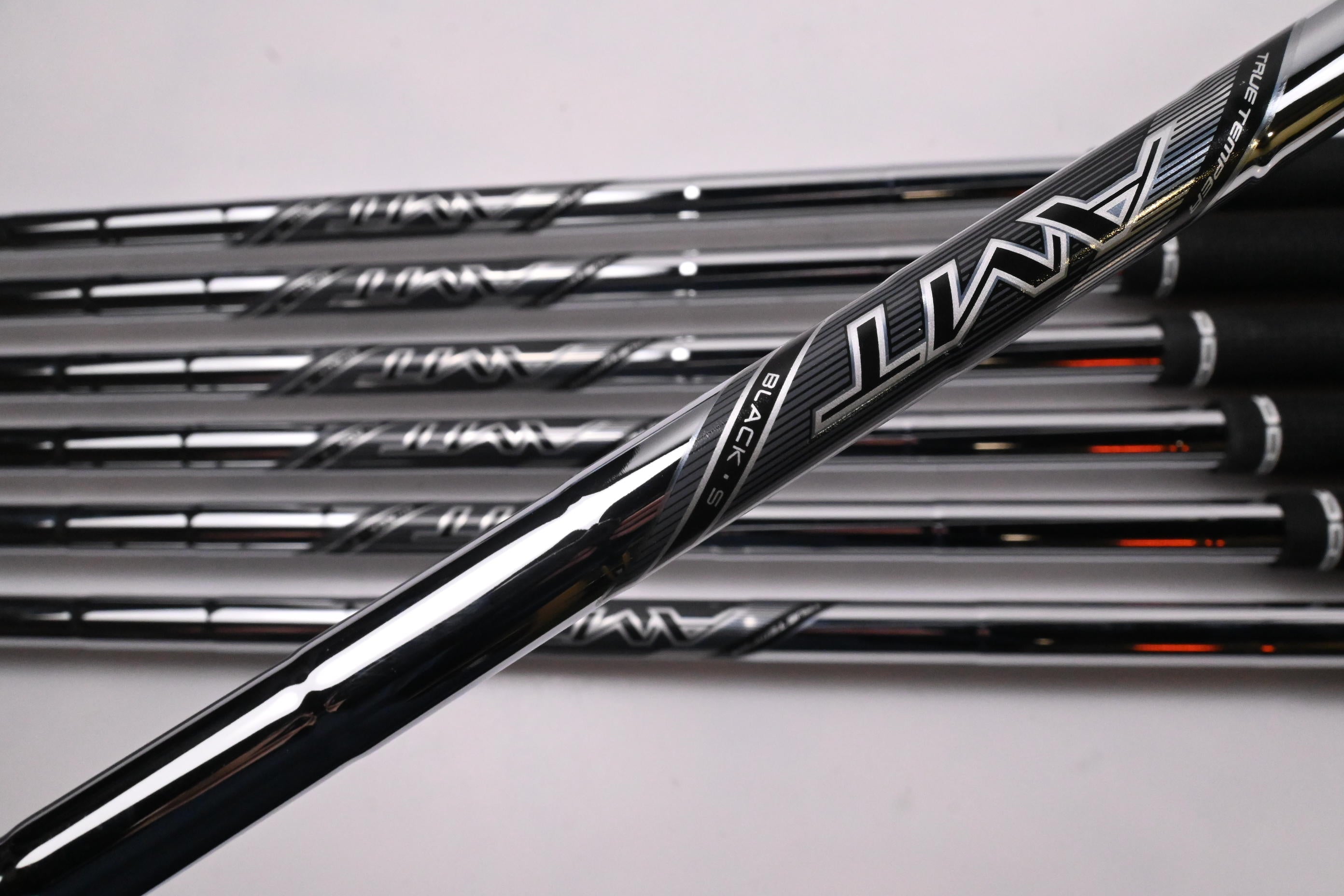Titleist T250 2025 Irons / 5-PW+48° / Stiff Flex AMT Black Shafts