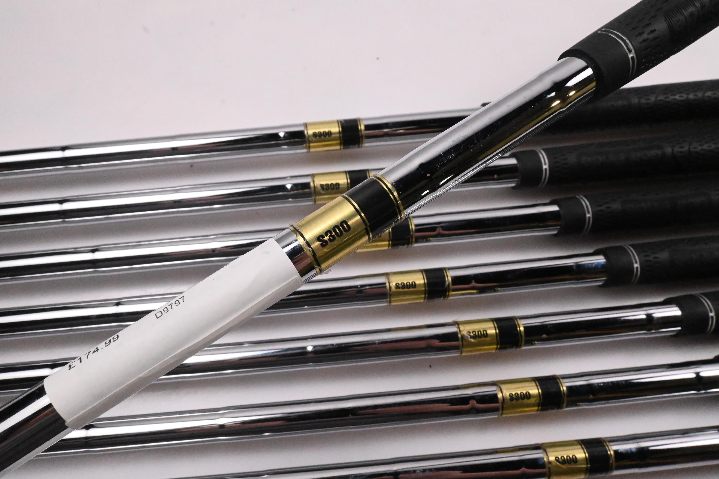 Mizuno MP-62 Irons / 3-PW / Stiff Flex Dynamic Gold S300 Shafts
