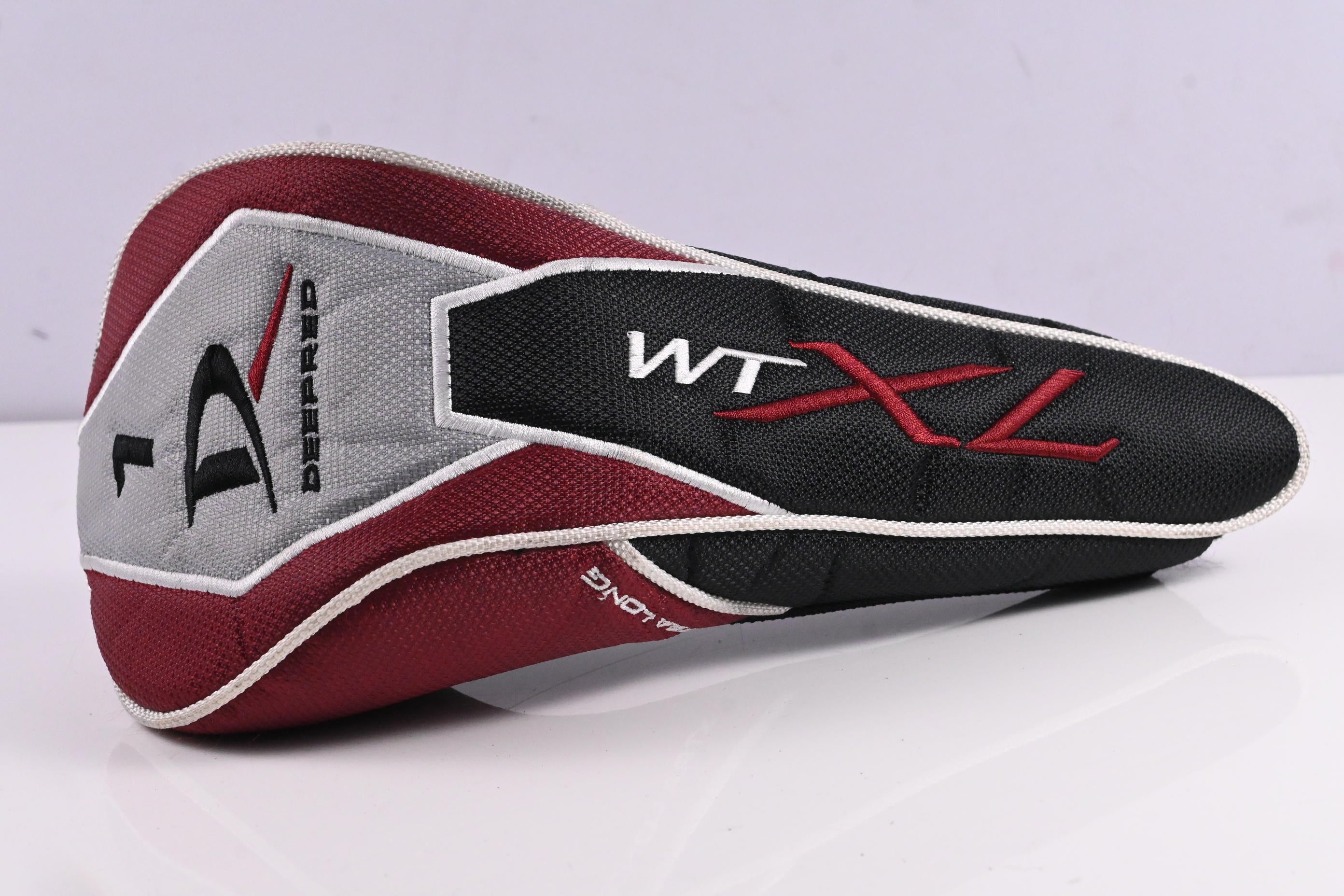 Wilson Deep Red XL Driver / 10.5 Degree / Regular Flex Wilson Shaft