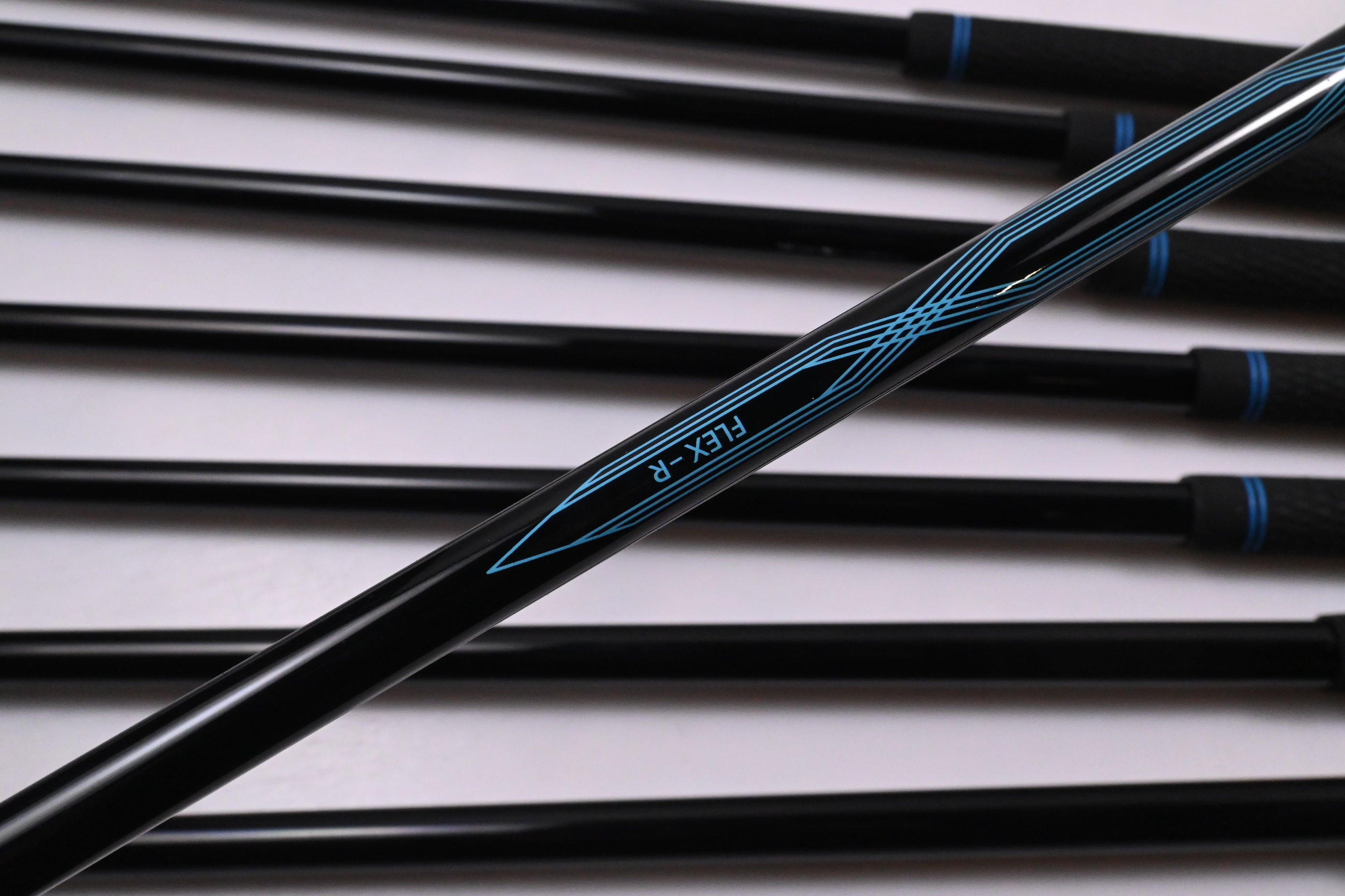 Lazrus Hybrid Irons / 4-PW+GW / Regular Flex Lazrus Shafts