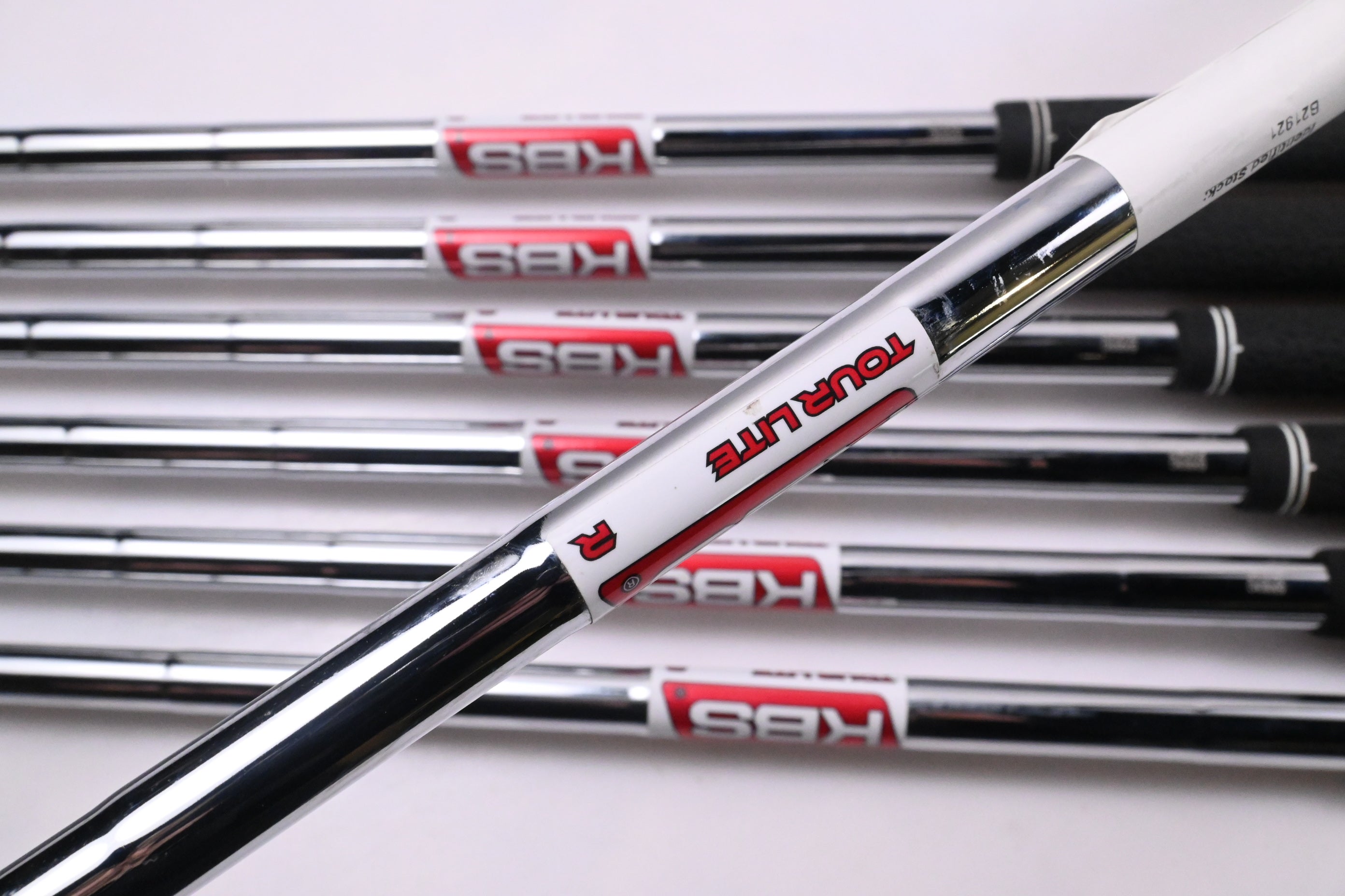 Mizuno JPX 923 Hot Metal Irons / 5-PW+GW / Regular Flex KBS Tour Lite Shafts