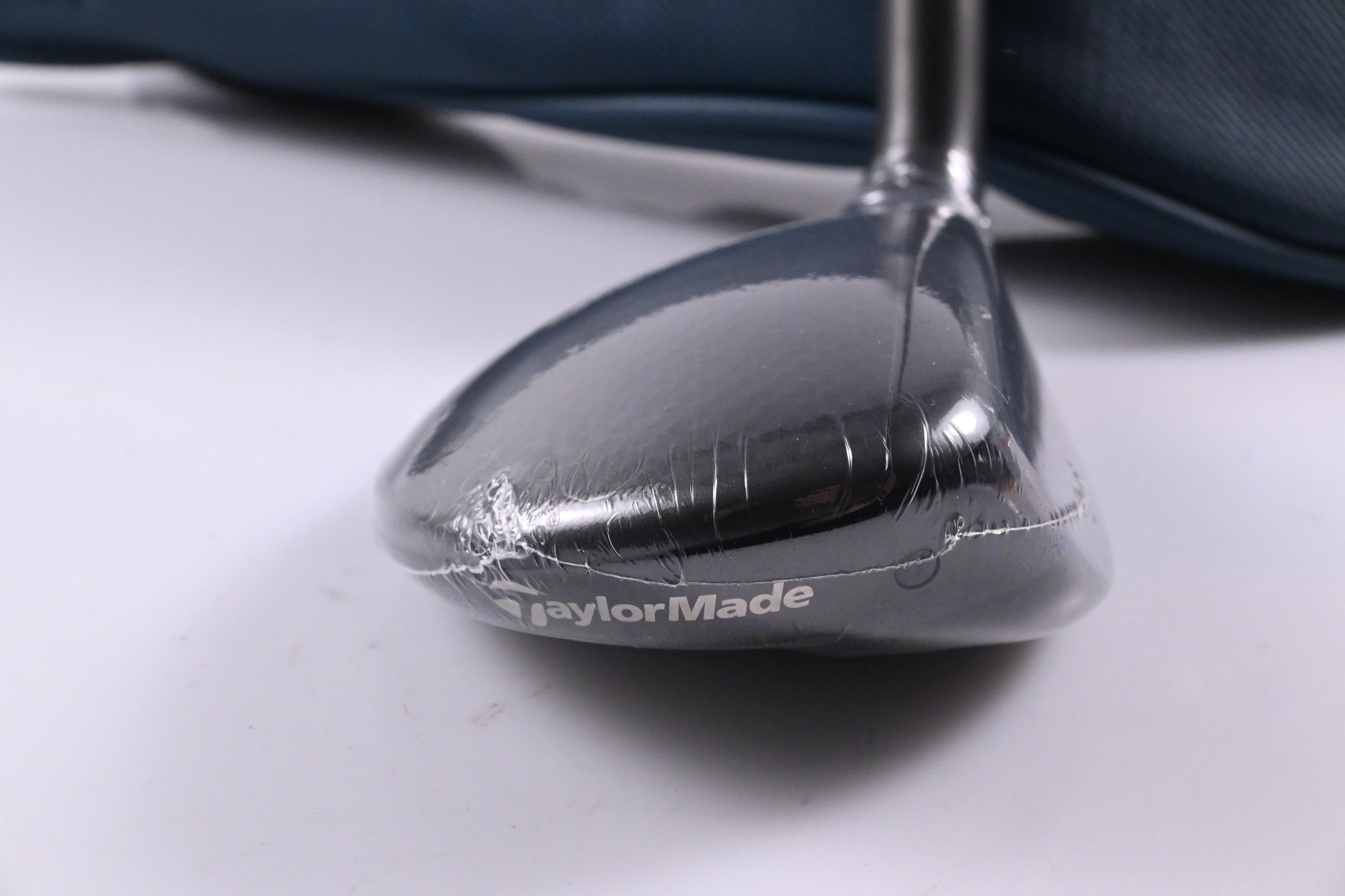 Taylormade Qi4D Max Lite #5 Hybrid / 26 Degree / Senior Flex REAX 45 Shaft
