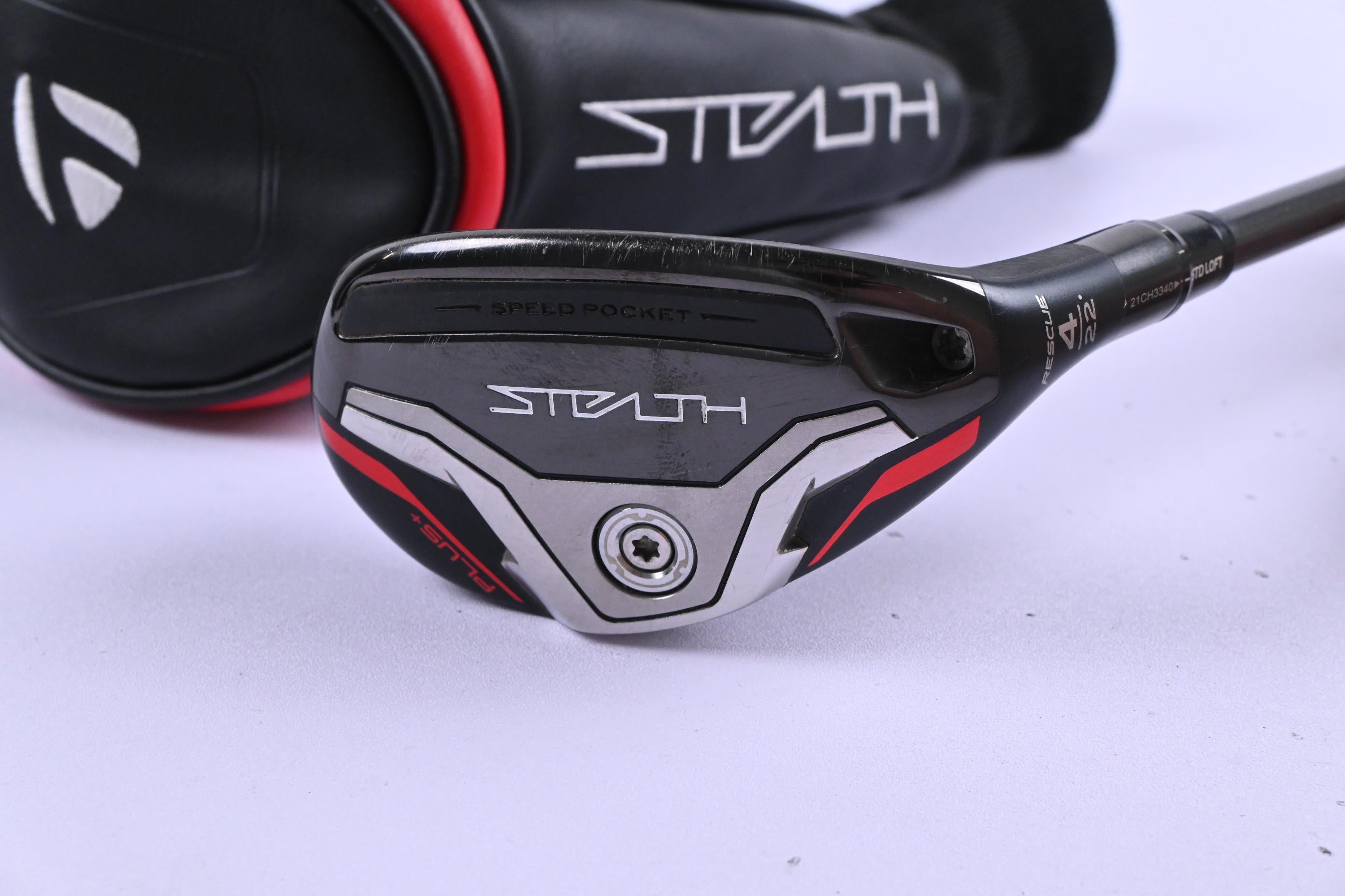 Taylormade Stealth Plus #4 Hybrid / 22 Degree / Stiff Flex EvenFlow Riptide 80