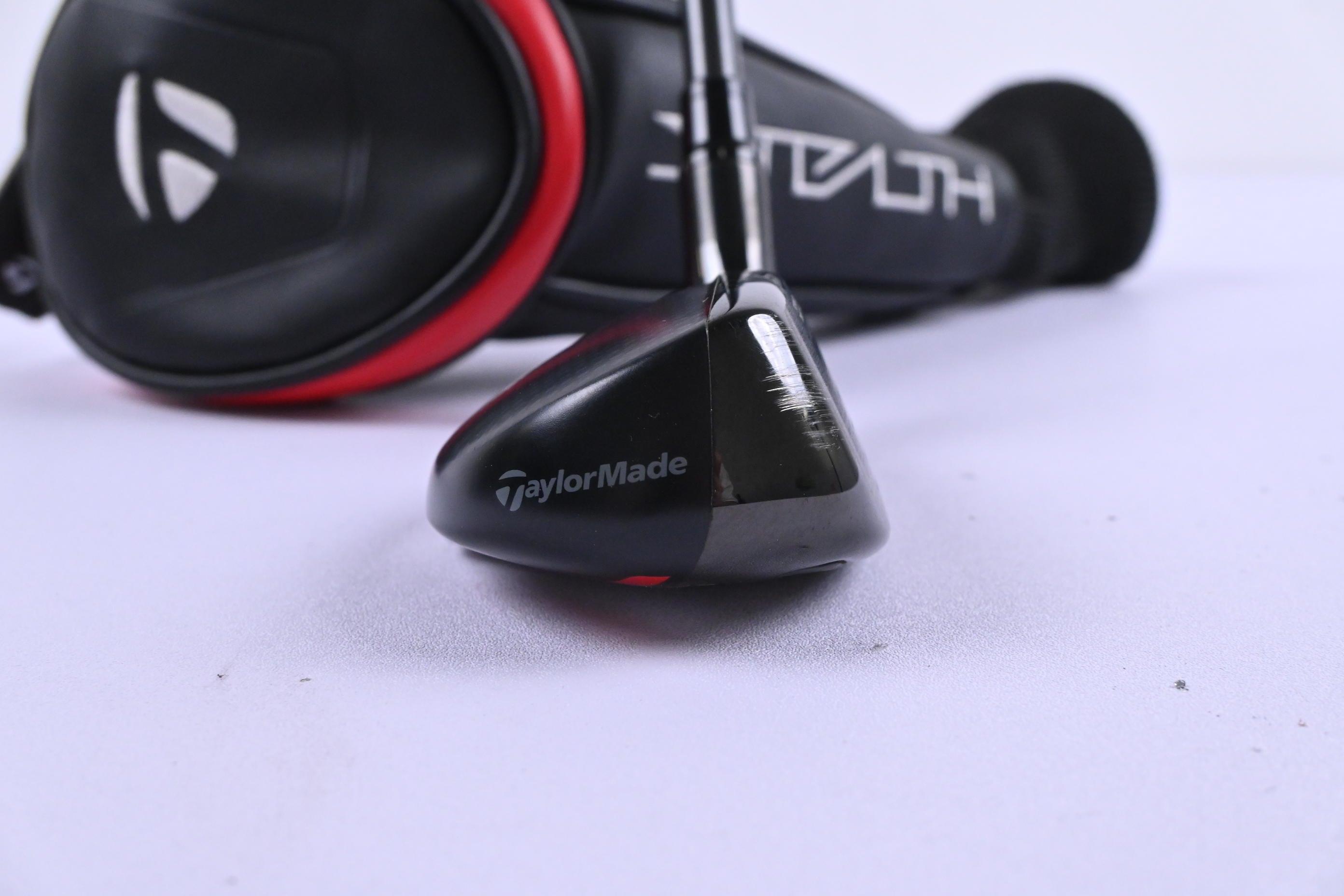 Taylormade Stealth Plus #4 Hybrid / 22 Degree / Stiff Flex EvenFlow Riptide 80
