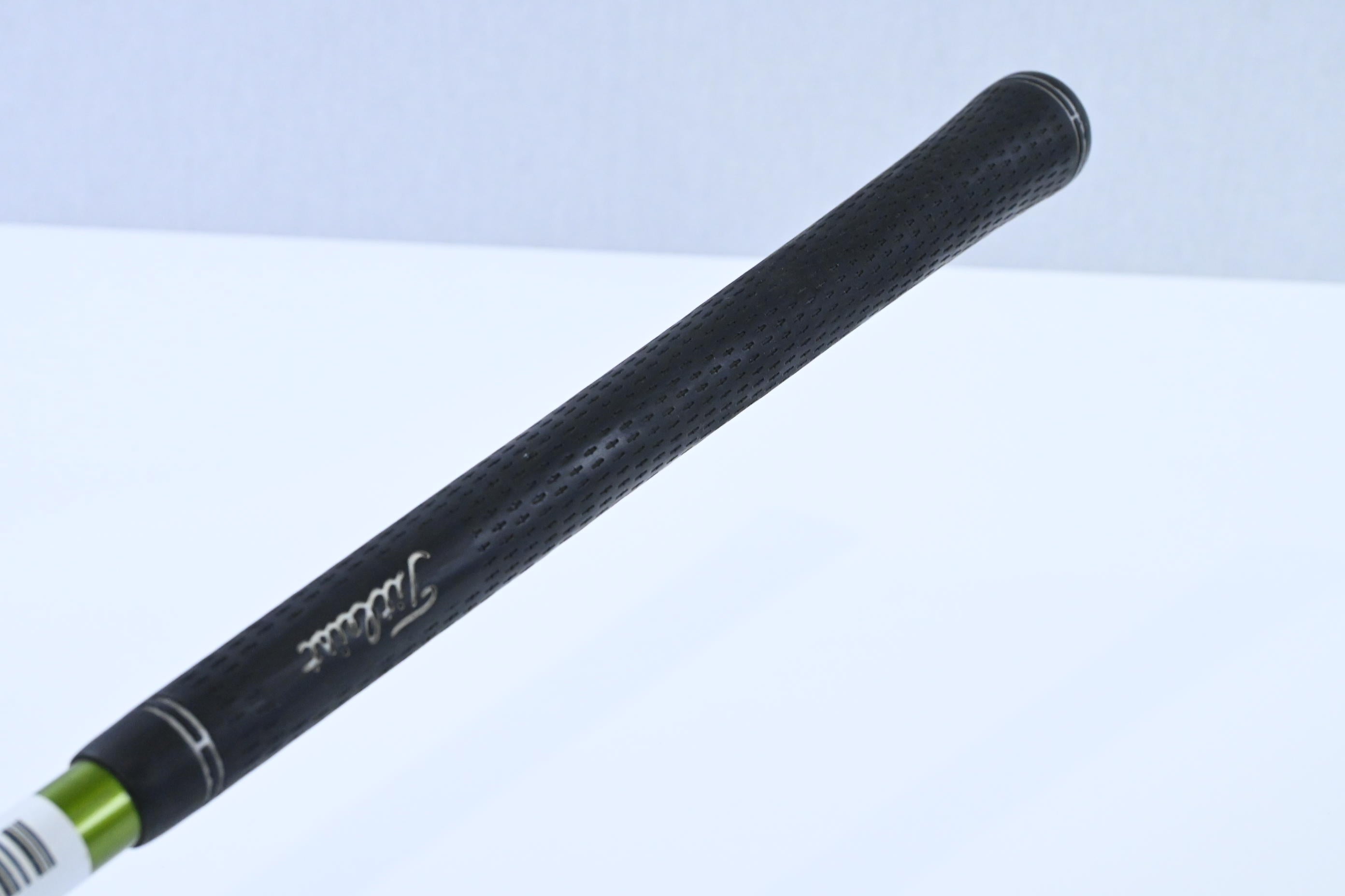Titleist 585.H #3 Hybrid / 21 Degree / Regular Flex Aldila NV 85 Shaft