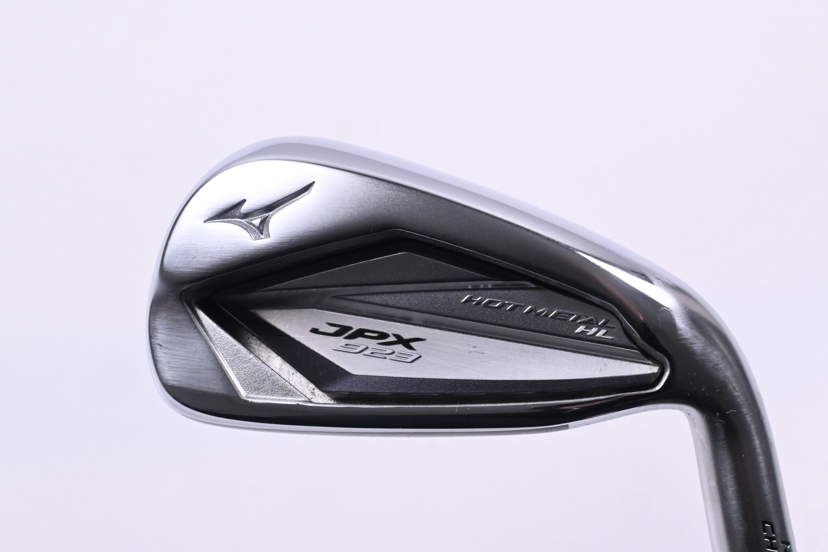 Mizuno JPX 923 Hot Metal #6 Iron / Regular Flex Dynamic Gold DST 98 R300 Shaft