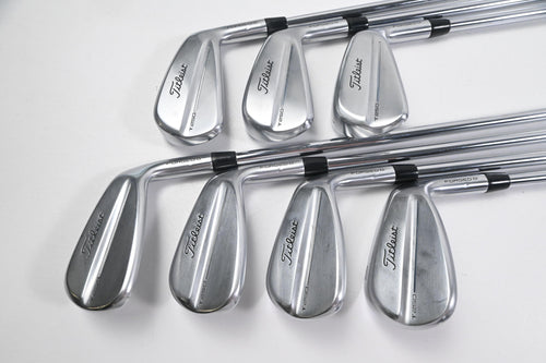 Titleist T250 2025 Irons / 5-PW+GW / Regular Flex AMT Red Shafts