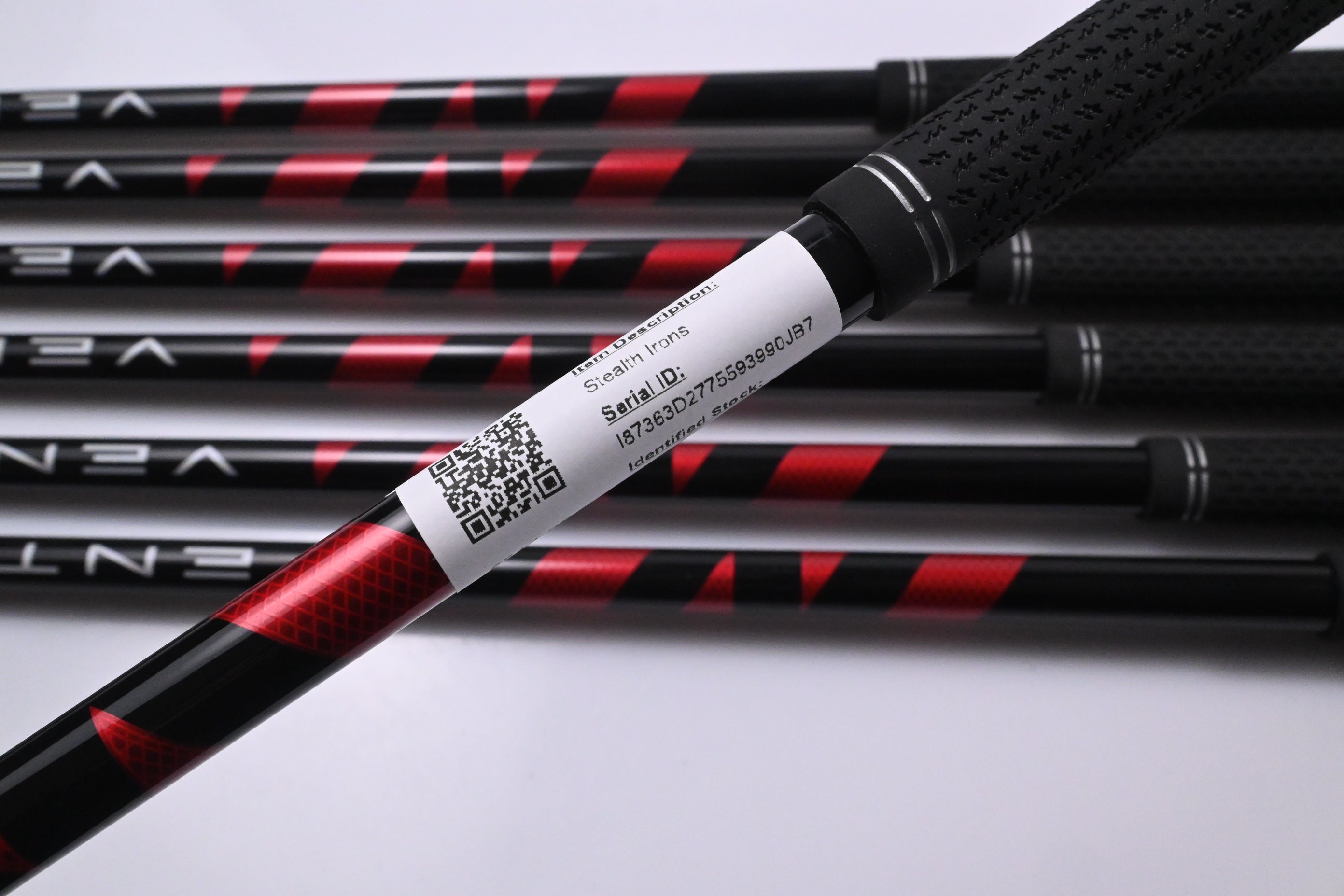 Taylormade Stealth Irons / 5-PW+SW / Regular Flex Fujikura Ventus Red 6 Shafts